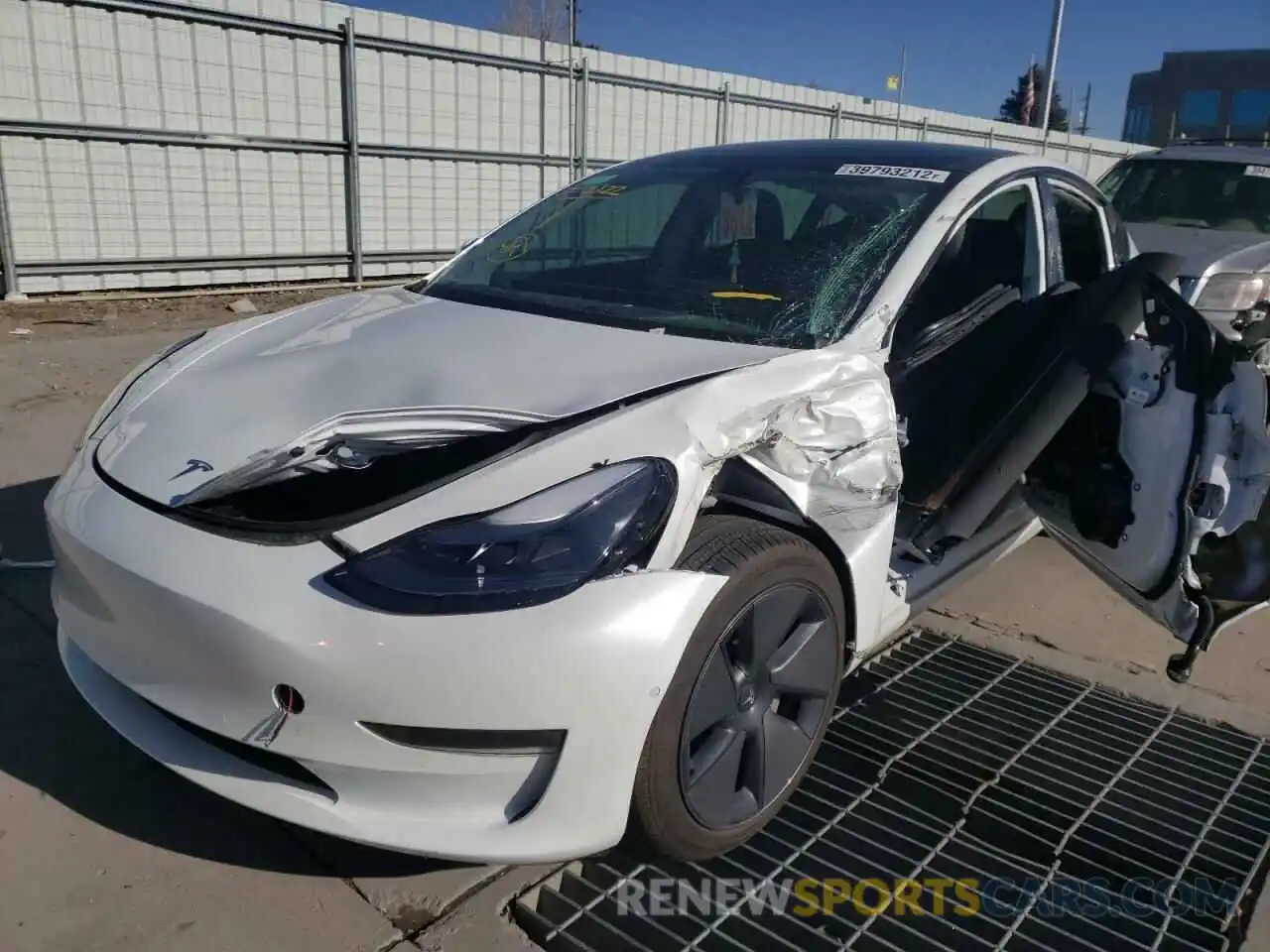 2 Photograph of a damaged car 5YJ3E1EB6NF131618 TESLA MODEL 3 2022