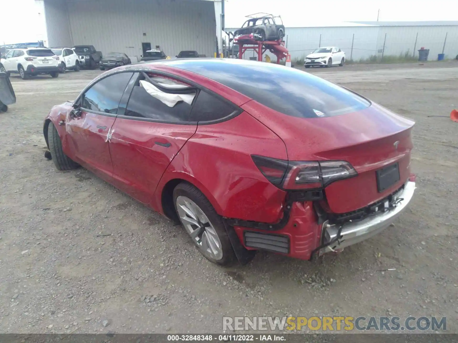 3 Photograph of a damaged car 5YJ3E1EB6NF135992 TESLA MODEL 3 2022