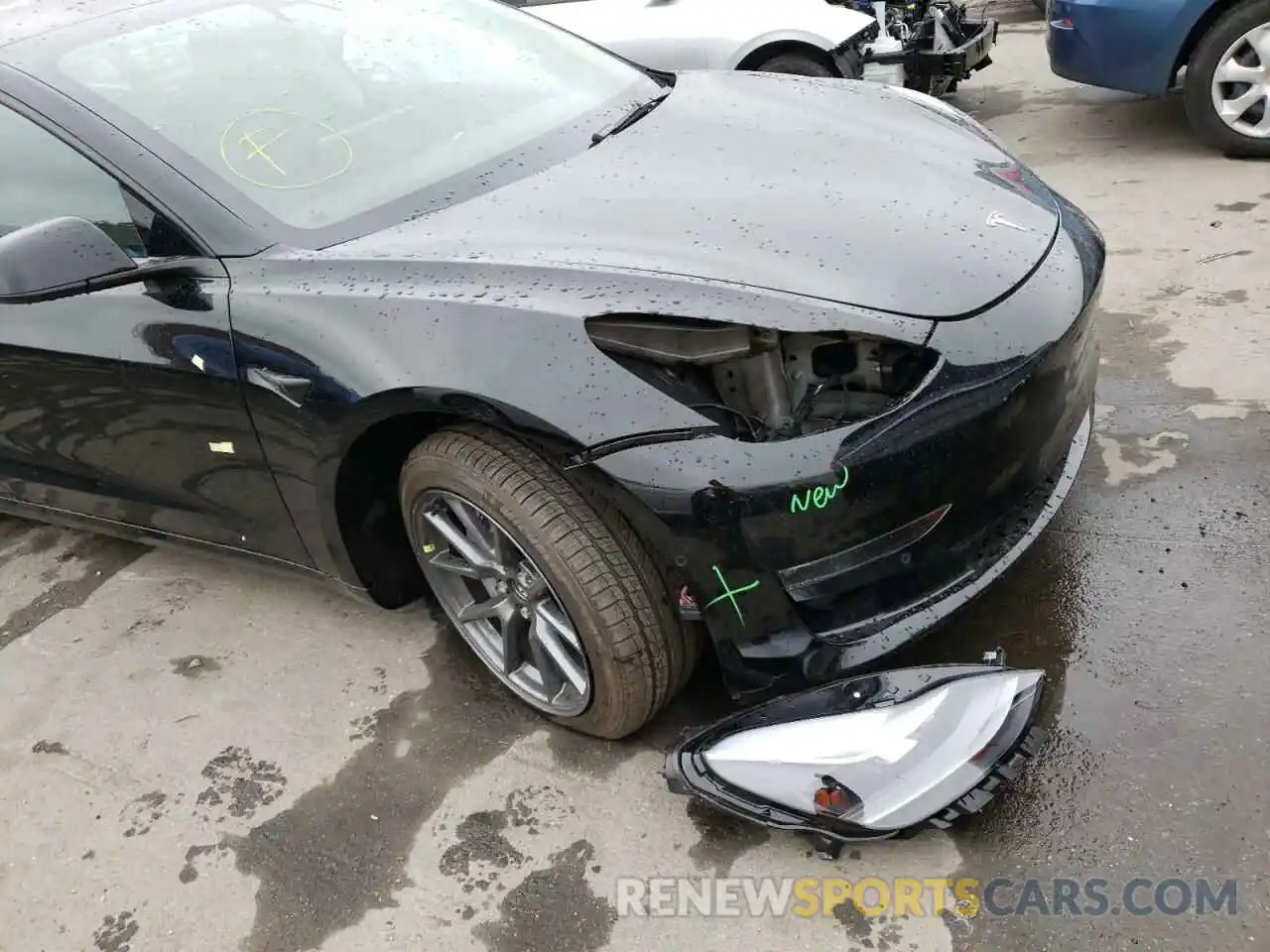 9 Photograph of a damaged car 5YJ3E1EB6NF147303 TESLA MODEL 3 2022