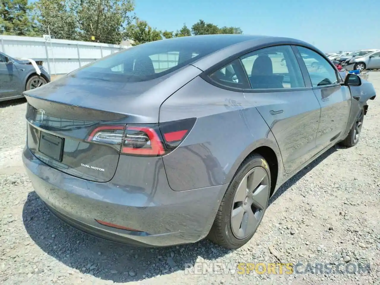 4 Photograph of a damaged car 5YJ3E1EB6NF167146 TESLA MODEL 3 2022