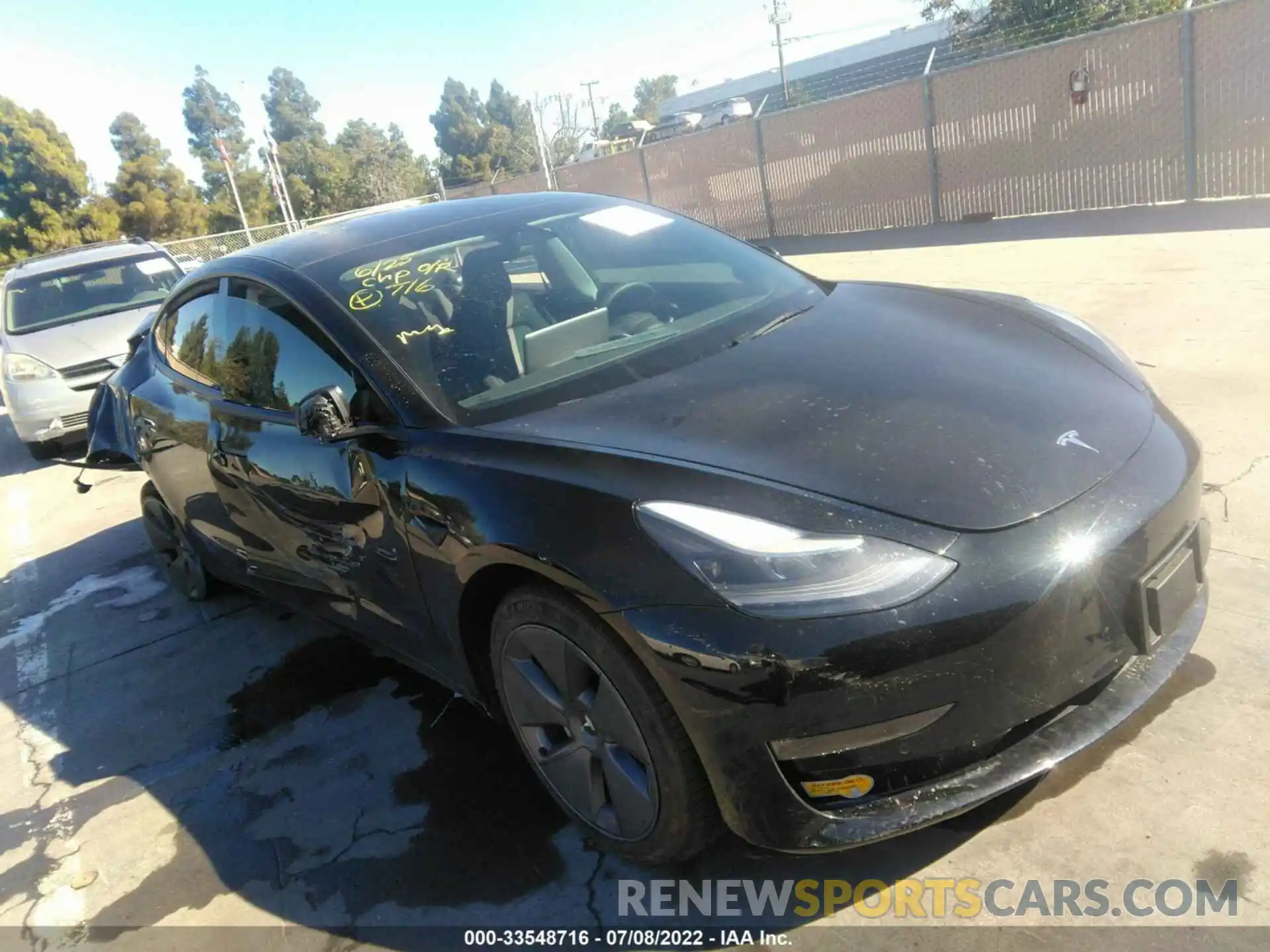 1 Photograph of a damaged car 5YJ3E1EB6NF184027 TESLA MODEL 3 2022