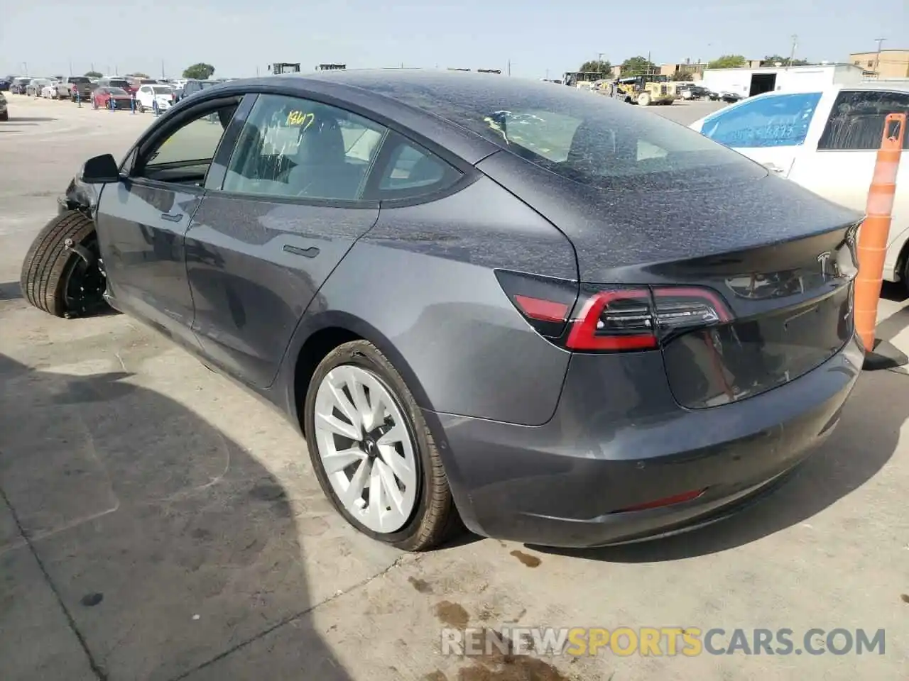 3 Photograph of a damaged car 5YJ3E1EB6NF189213 TESLA MODEL 3 2022