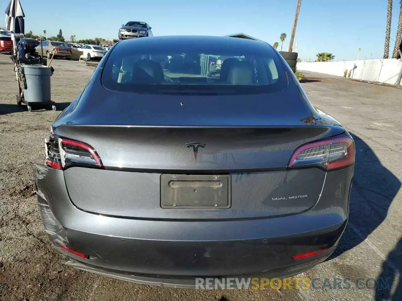 6 Photograph of a damaged car 5YJ3E1EB6NF246722 TESLA MODEL 3 2022