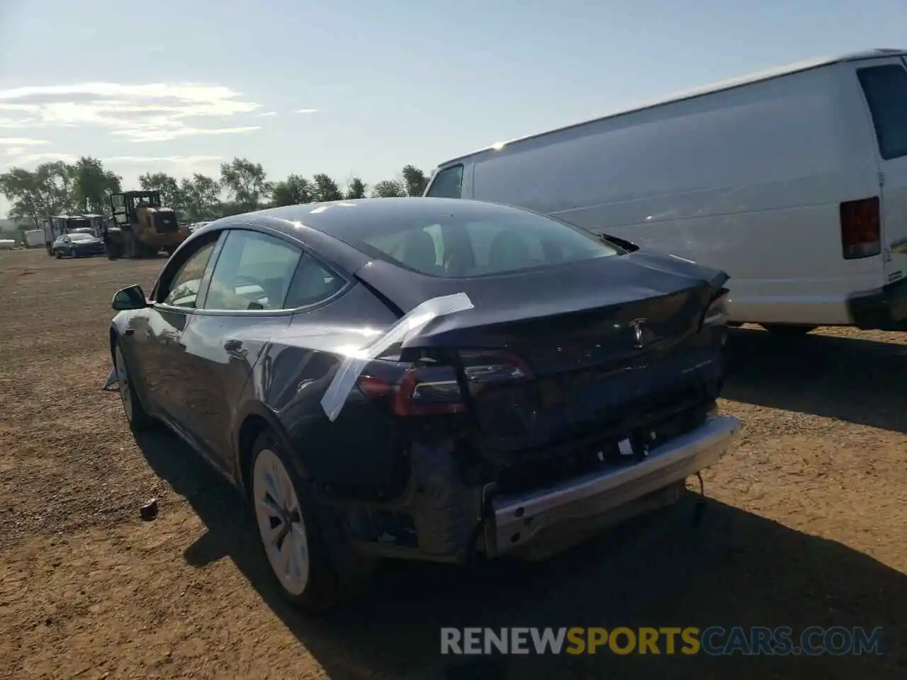 3 Photograph of a damaged car 5YJ3E1EB7NF111202 TESLA MODEL 3 2022