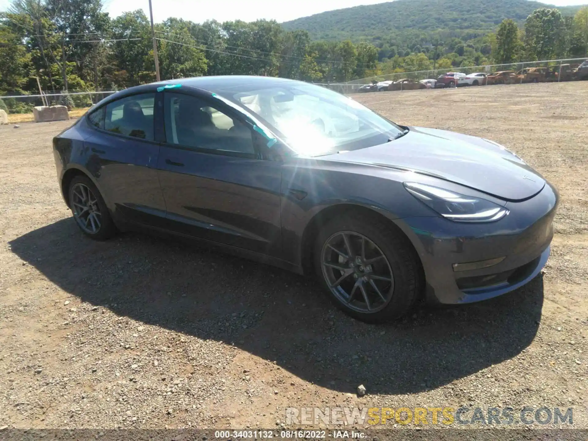 1 Photograph of a damaged car 5YJ3E1EB7NF117159 TESLA MODEL 3 2022