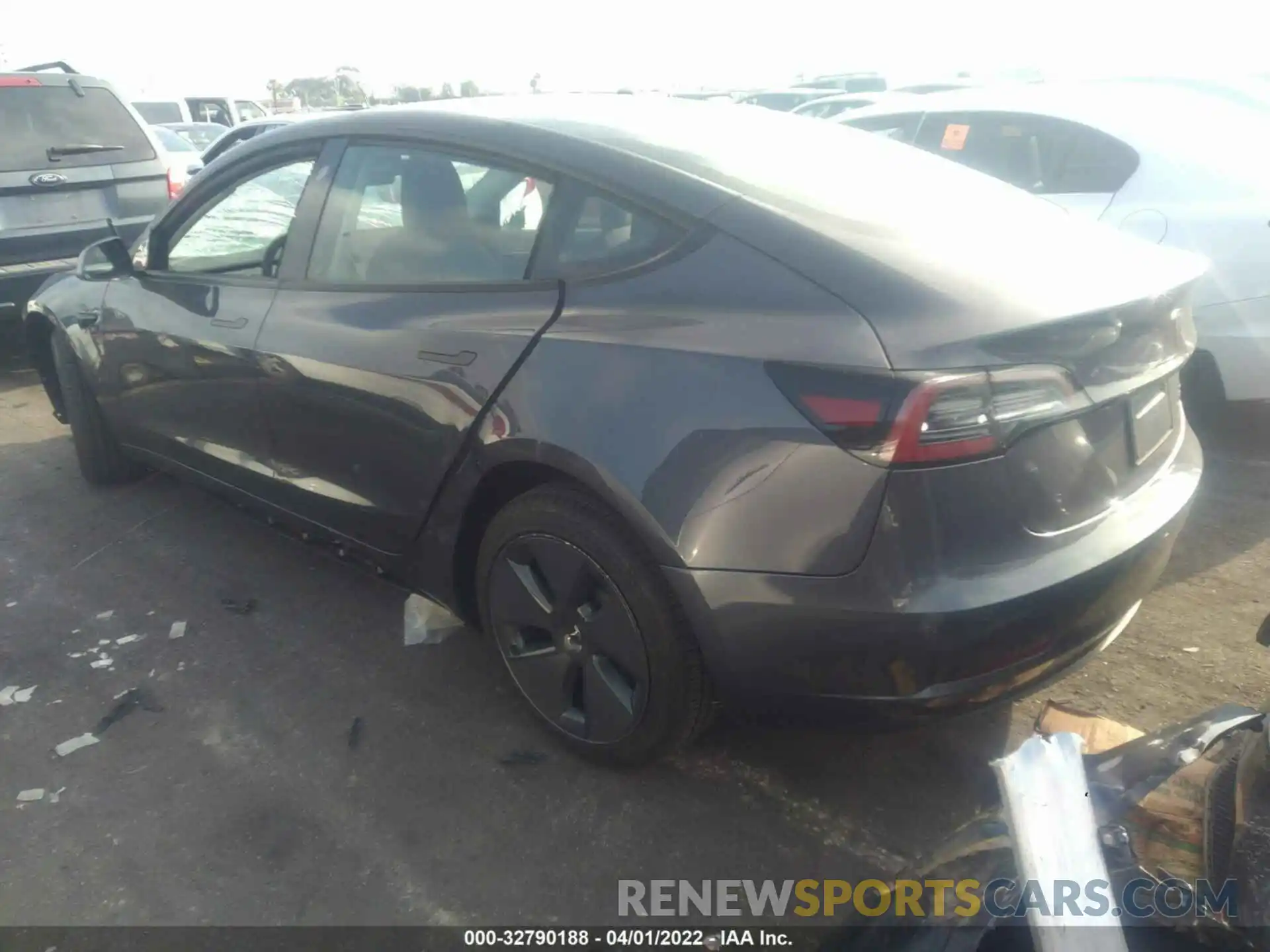 3 Photograph of a damaged car 5YJ3E1EB7NF117534 TESLA MODEL 3 2022