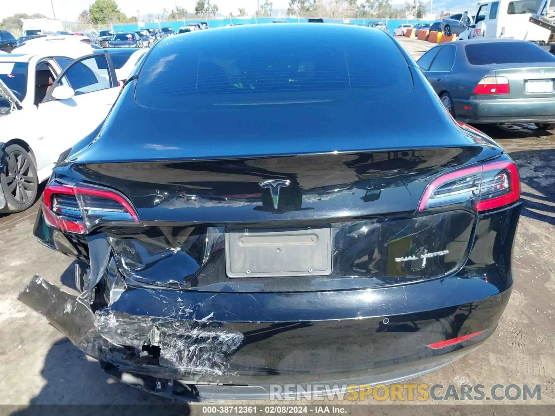 16 Photograph of a damaged car 5YJ3E1EB7NF119302 TESLA MODEL 3 2022