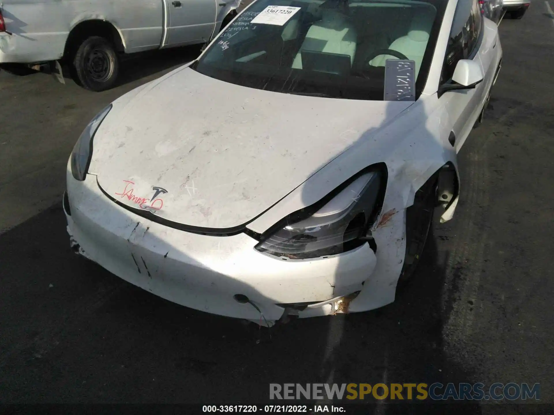 6 Photograph of a damaged car 5YJ3E1EB7NF136438 TESLA MODEL 3 2022