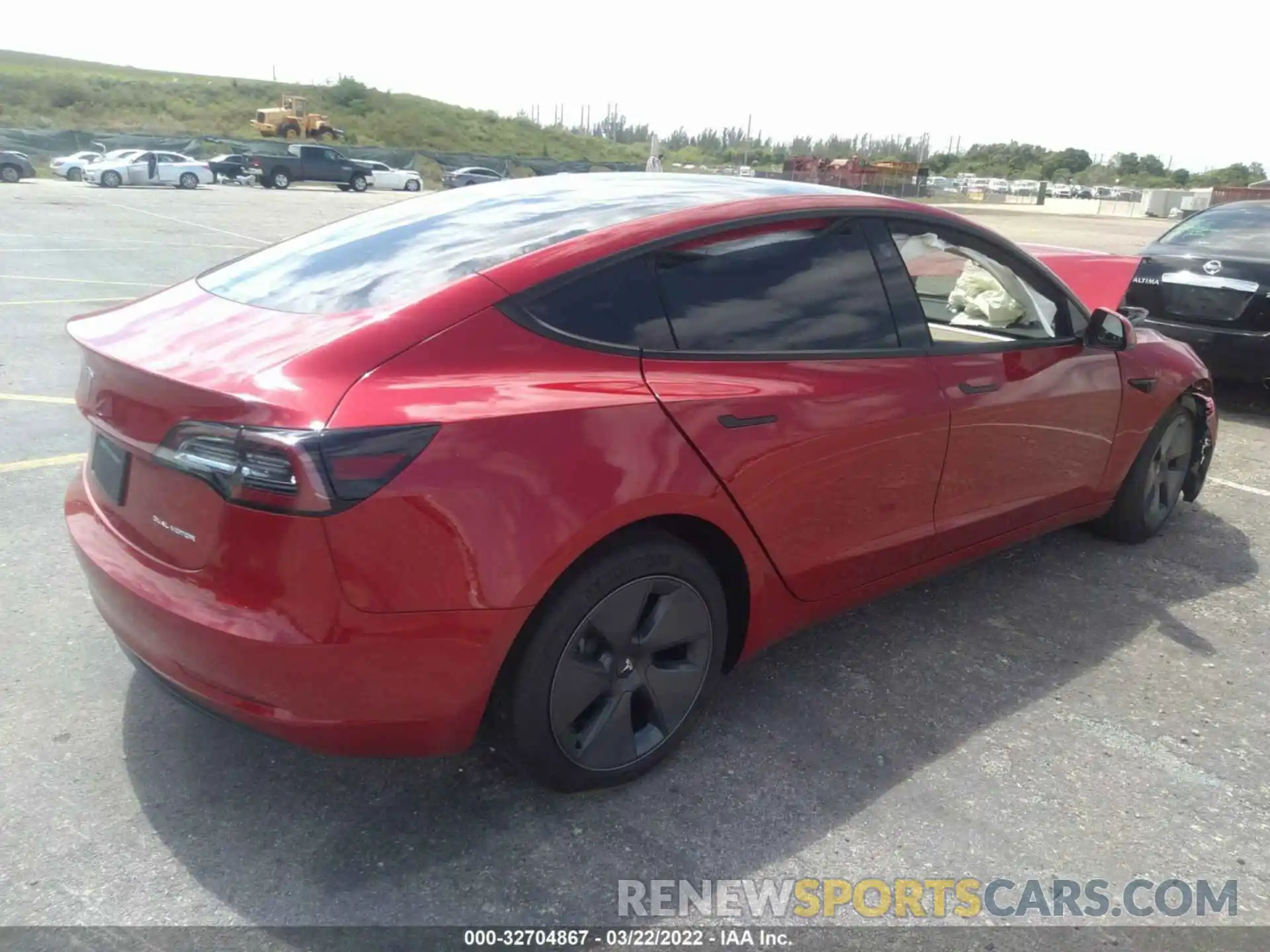 4 Фотография поврежденного автомобиля 5YJ3E1EB7NF165969 TESLA MODEL 3 2022