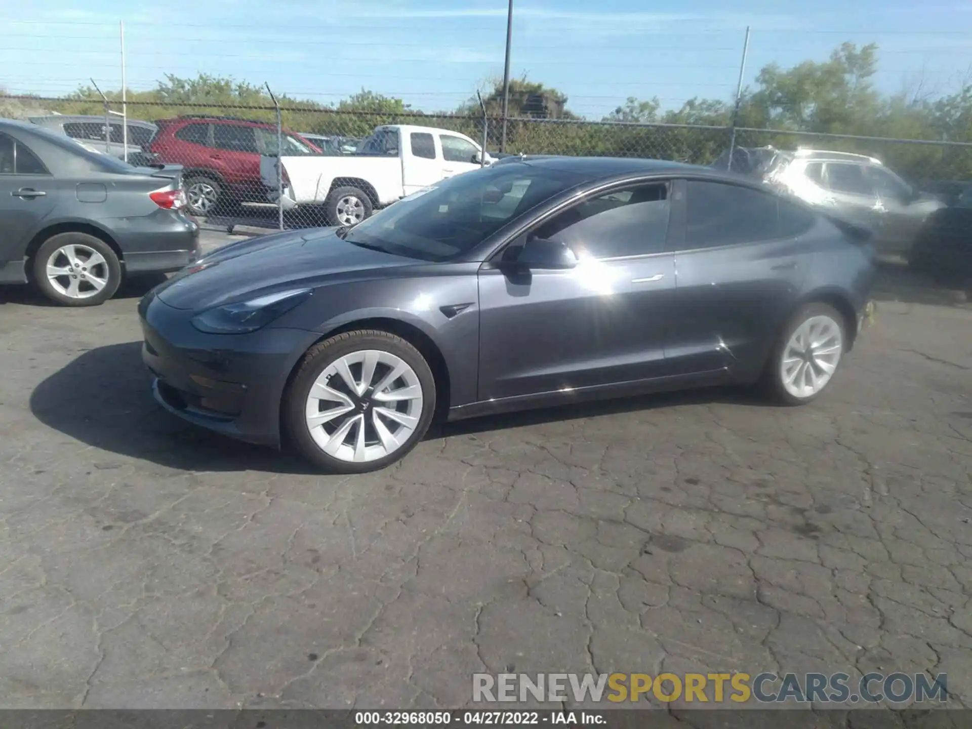 2 Photograph of a damaged car 5YJ3E1EB7NF169438 TESLA MODEL 3 2022