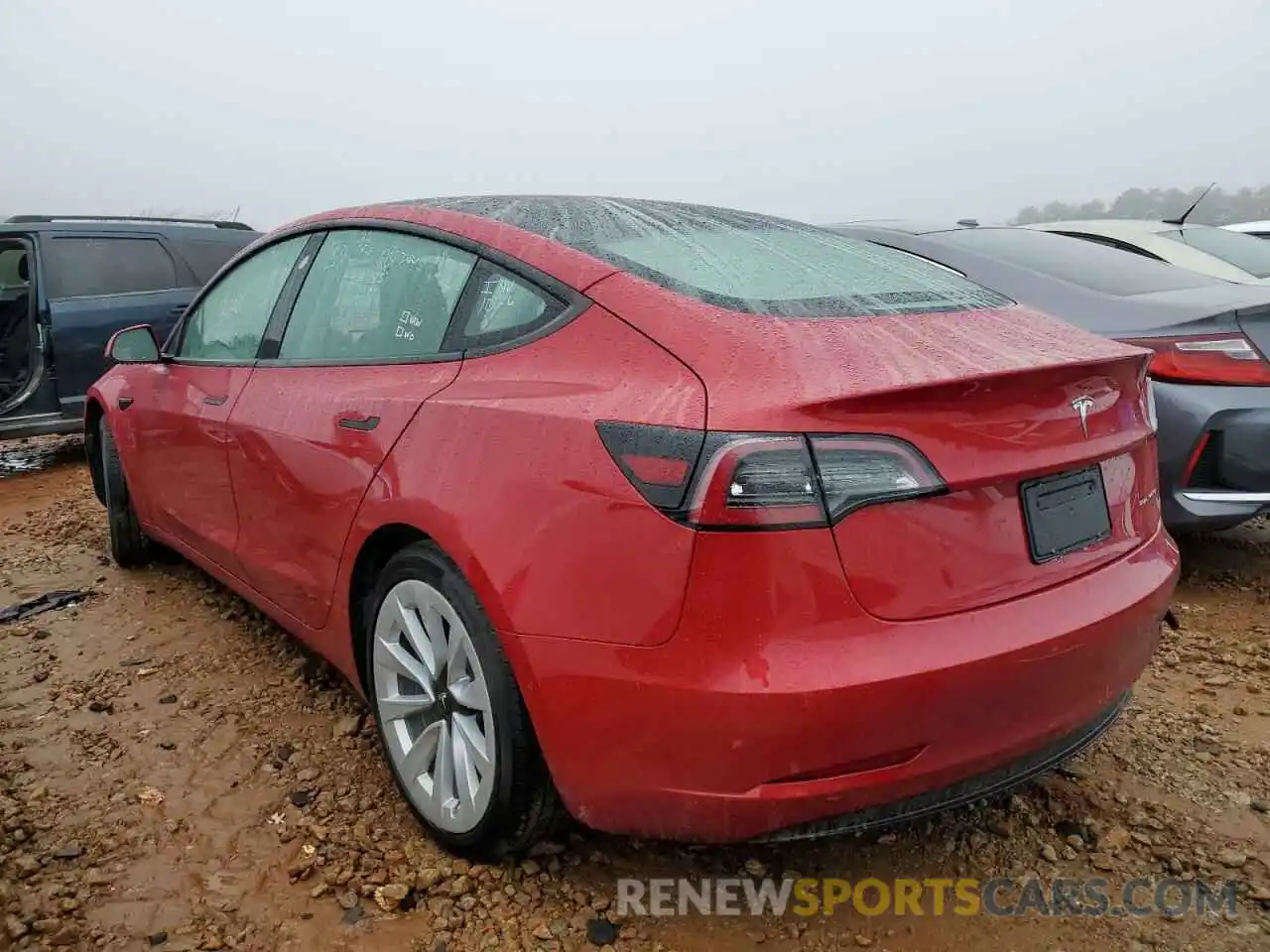 3 Photograph of a damaged car 5YJ3E1EB7NF191066 TESLA MODEL 3 2022