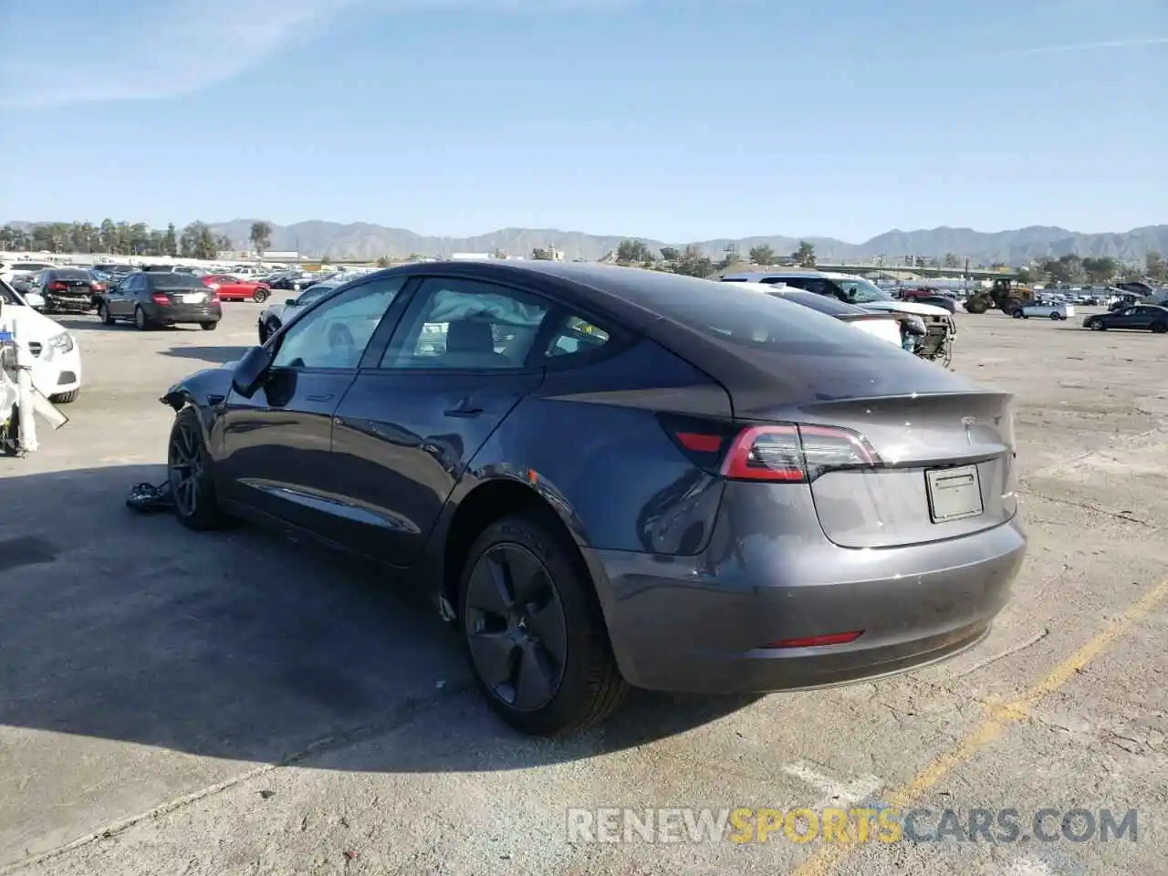 3 Photograph of a damaged car 5YJ3E1EB7NF197773 TESLA MODEL 3 2022