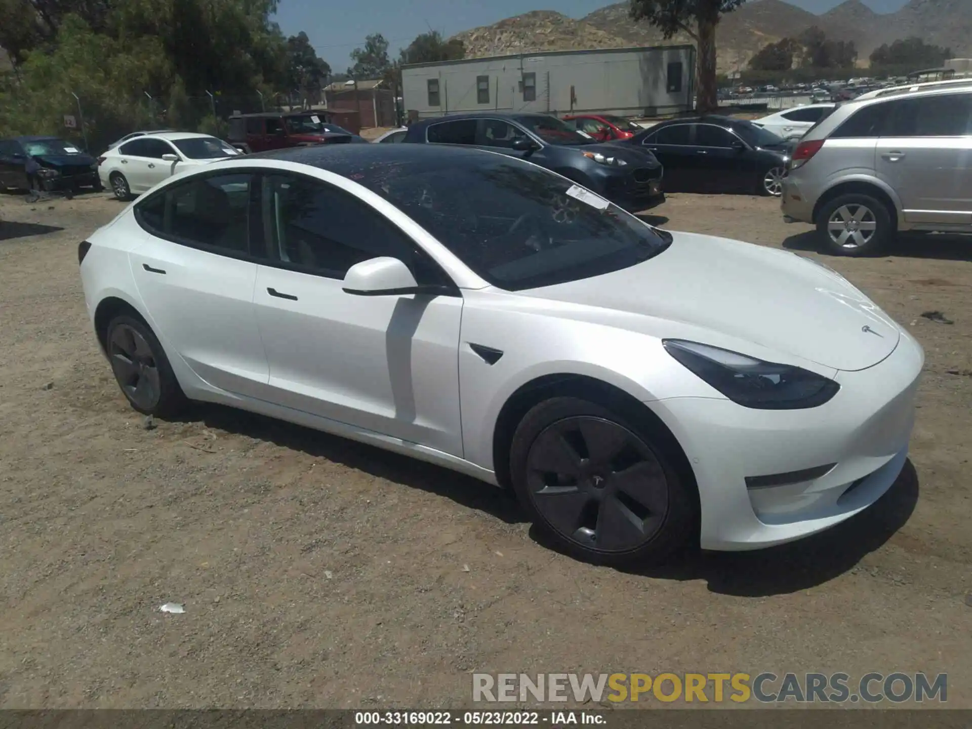 1 Photograph of a damaged car 5YJ3E1EB7NF198180 TESLA MODEL 3 2022