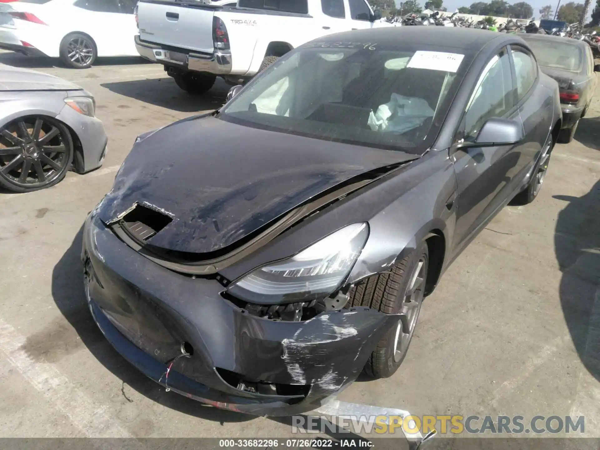 2 Photograph of a damaged car 5YJ3E1EB7NF246325 TESLA MODEL 3 2022