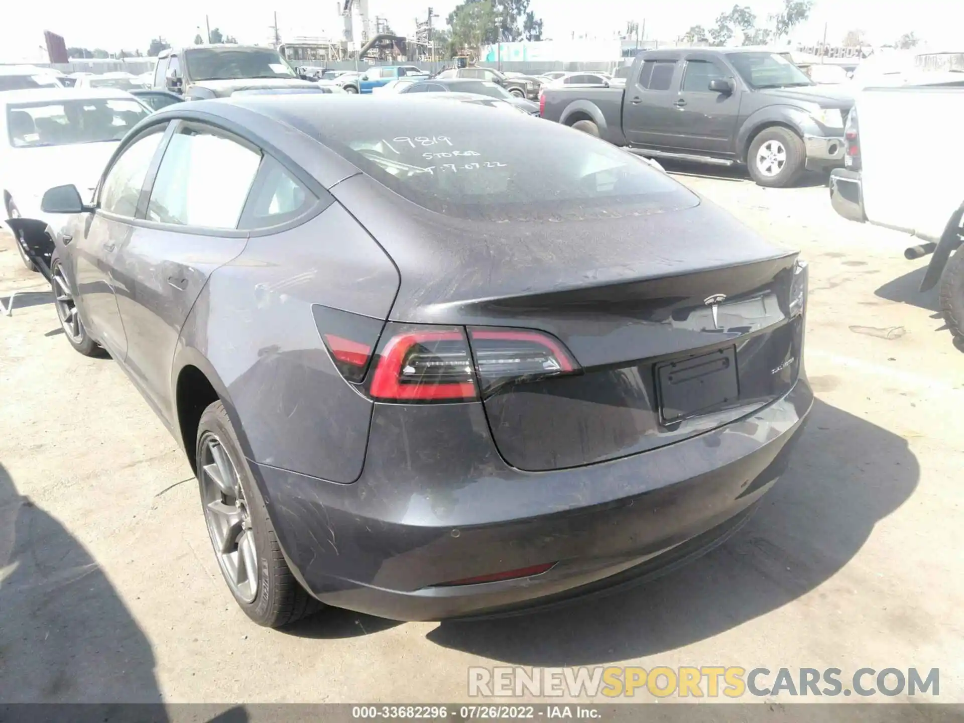 3 Photograph of a damaged car 5YJ3E1EB7NF246325 TESLA MODEL 3 2022