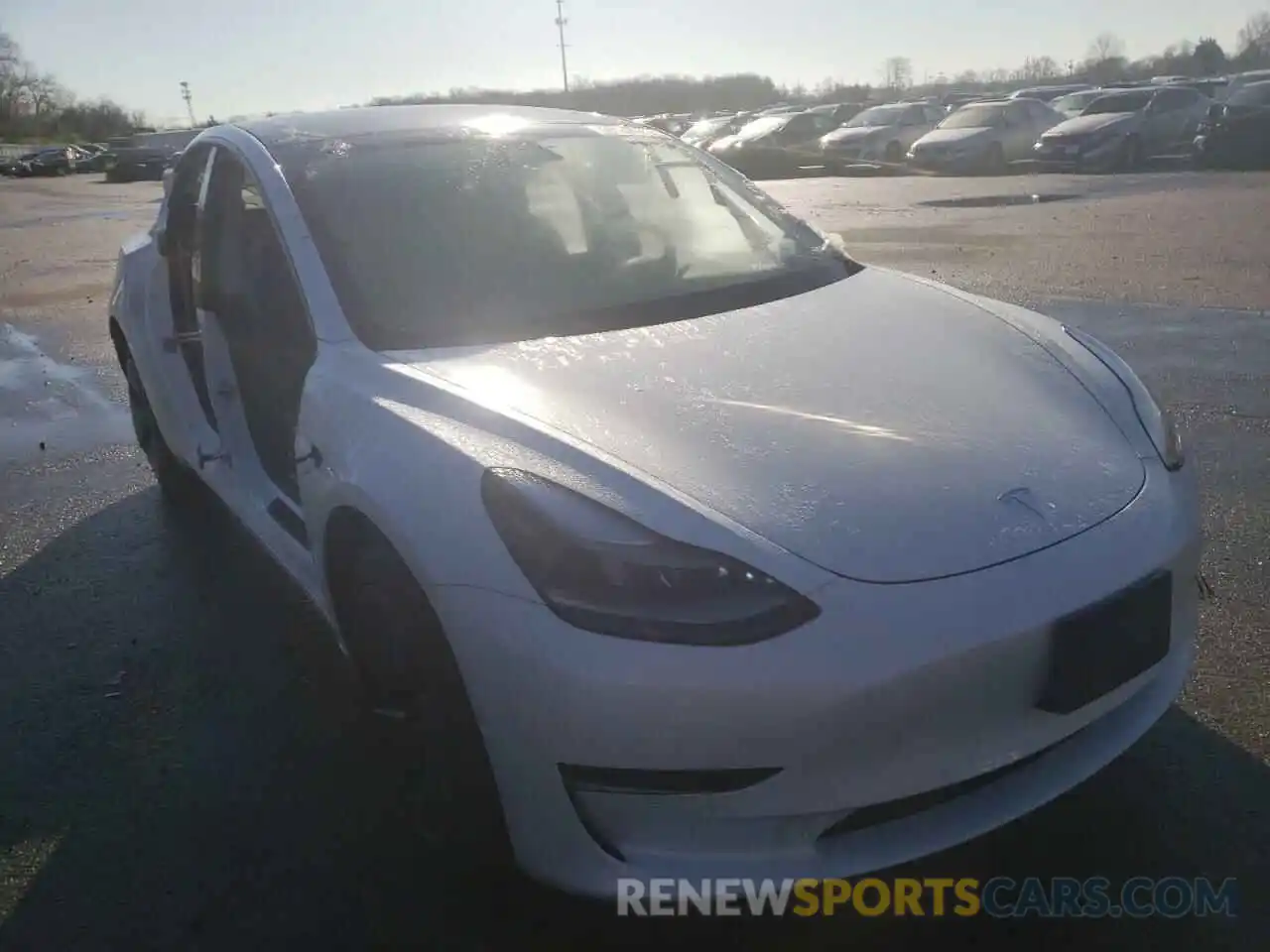 1 Photograph of a damaged car 5YJ3E1EB8NF107014 TESLA MODEL 3 2022