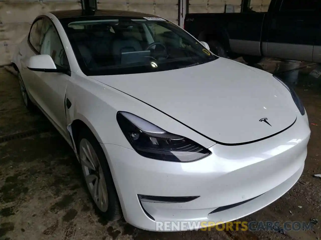 1 Photograph of a damaged car 5YJ3E1EB8NF128140 TESLA MODEL 3 2022