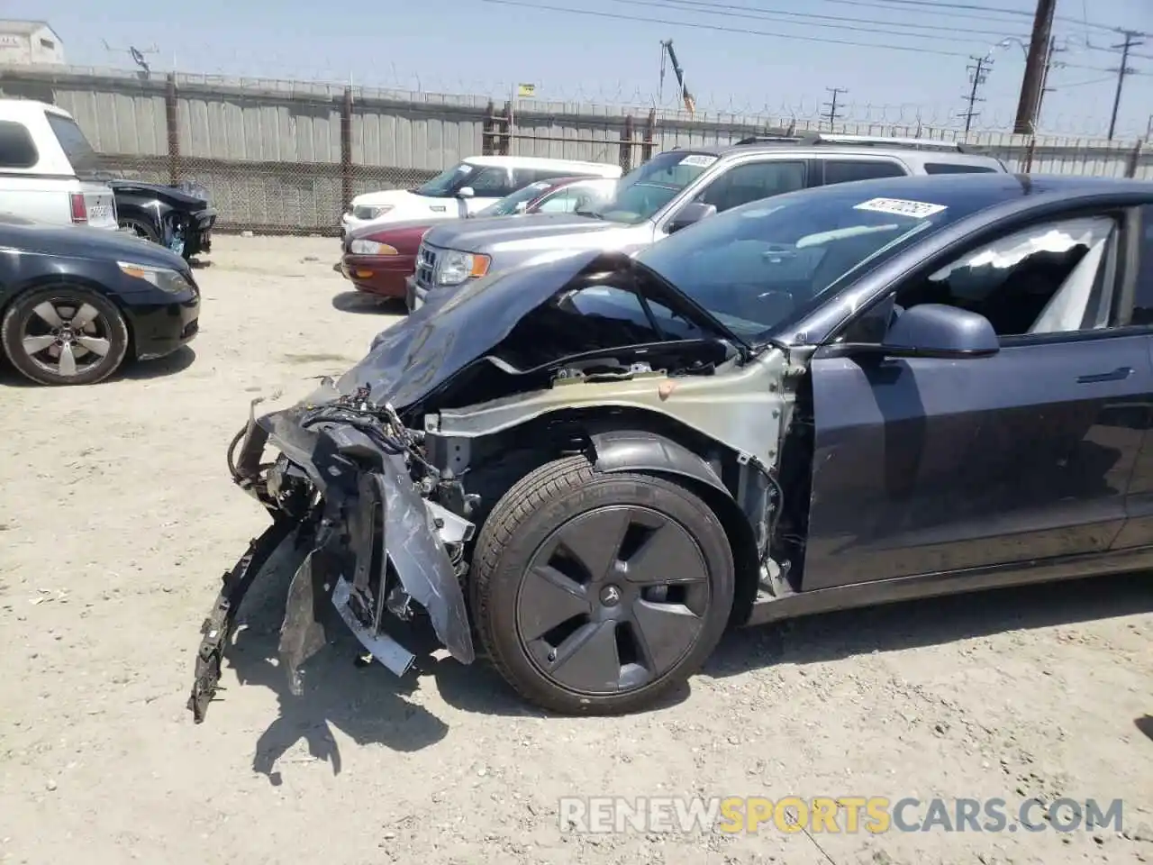 10 Photograph of a damaged car 5YJ3E1EB8NF135878 TESLA MODEL 3 2022