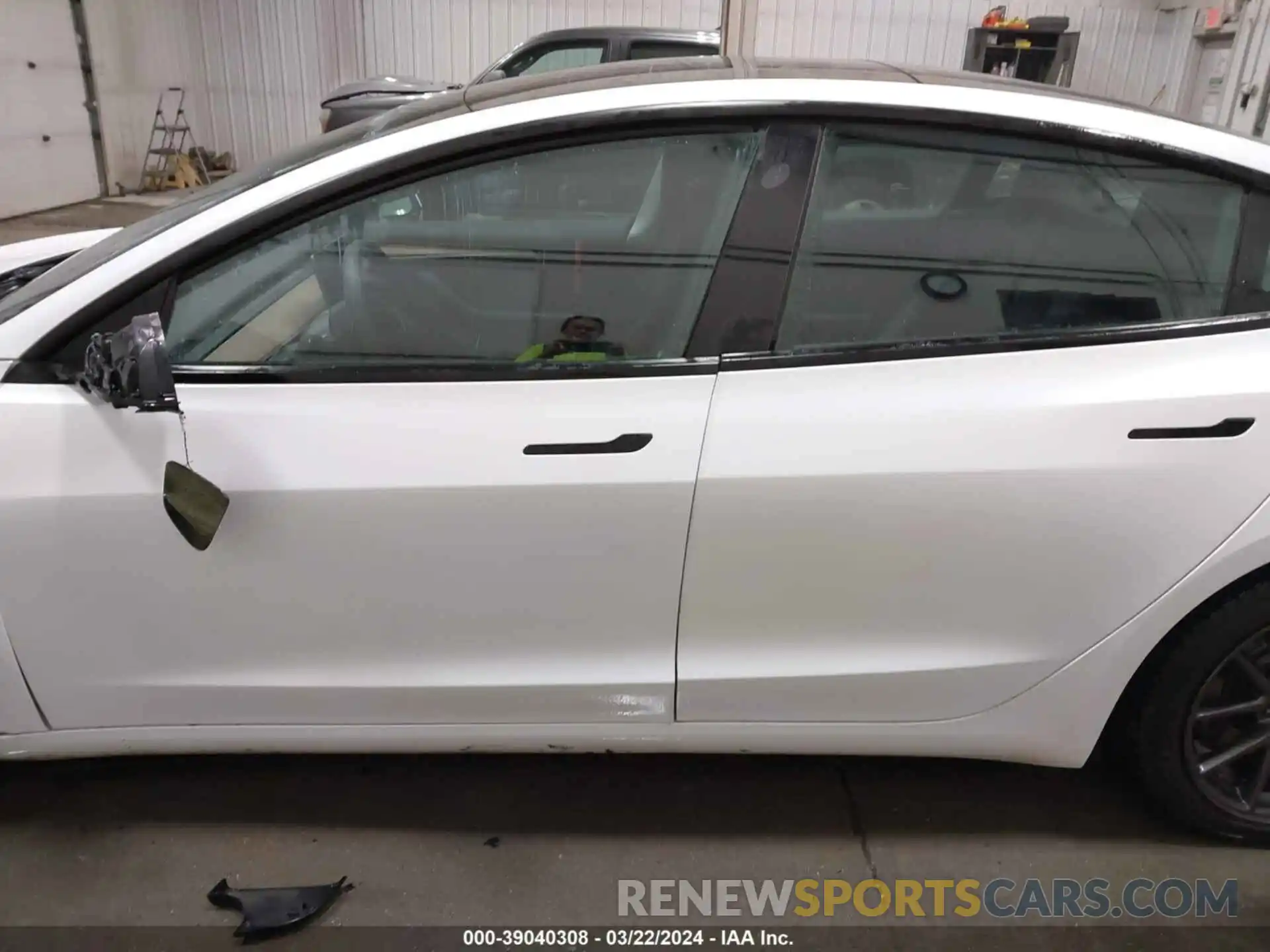 14 Photograph of a damaged car 5YJ3E1EB8NF153023 TESLA MODEL 3 2022