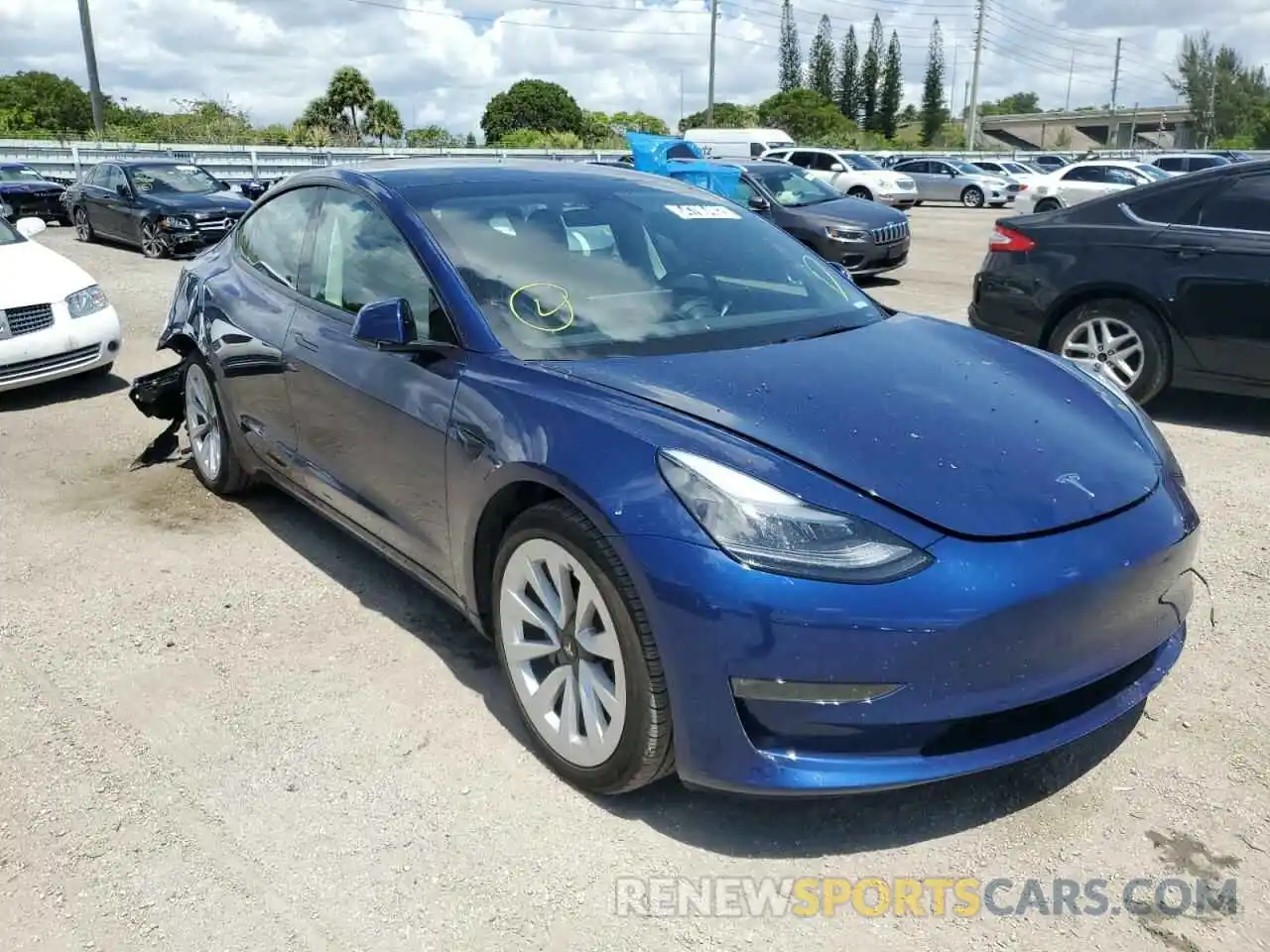 1 Фотография поврежденного автомобиля 5YJ3E1EB8NF185633 TESLA MODEL 3 2022