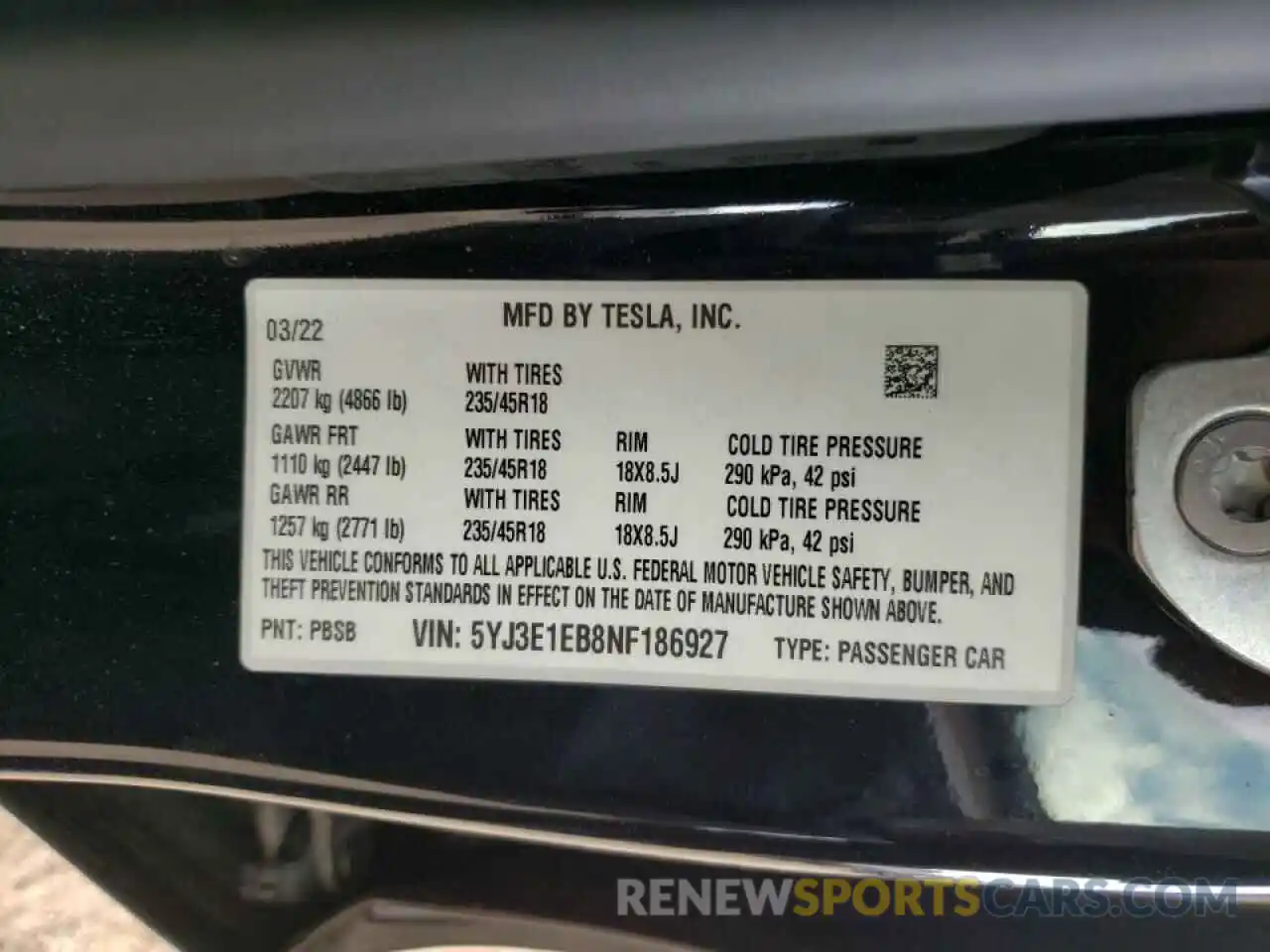 10 Photograph of a damaged car 5YJ3E1EB8NF186927 TESLA MODEL 3 2022