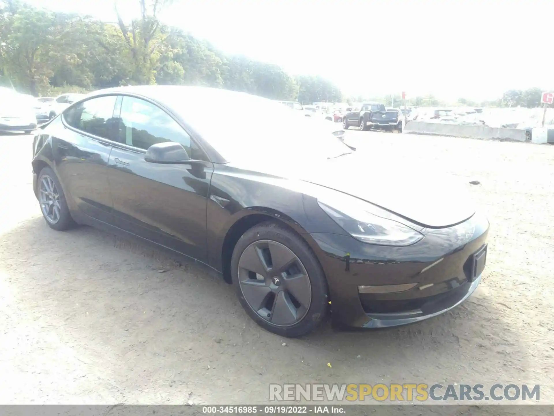 1 Photograph of a damaged car 5YJ3E1EB8NF191612 TESLA MODEL 3 2022