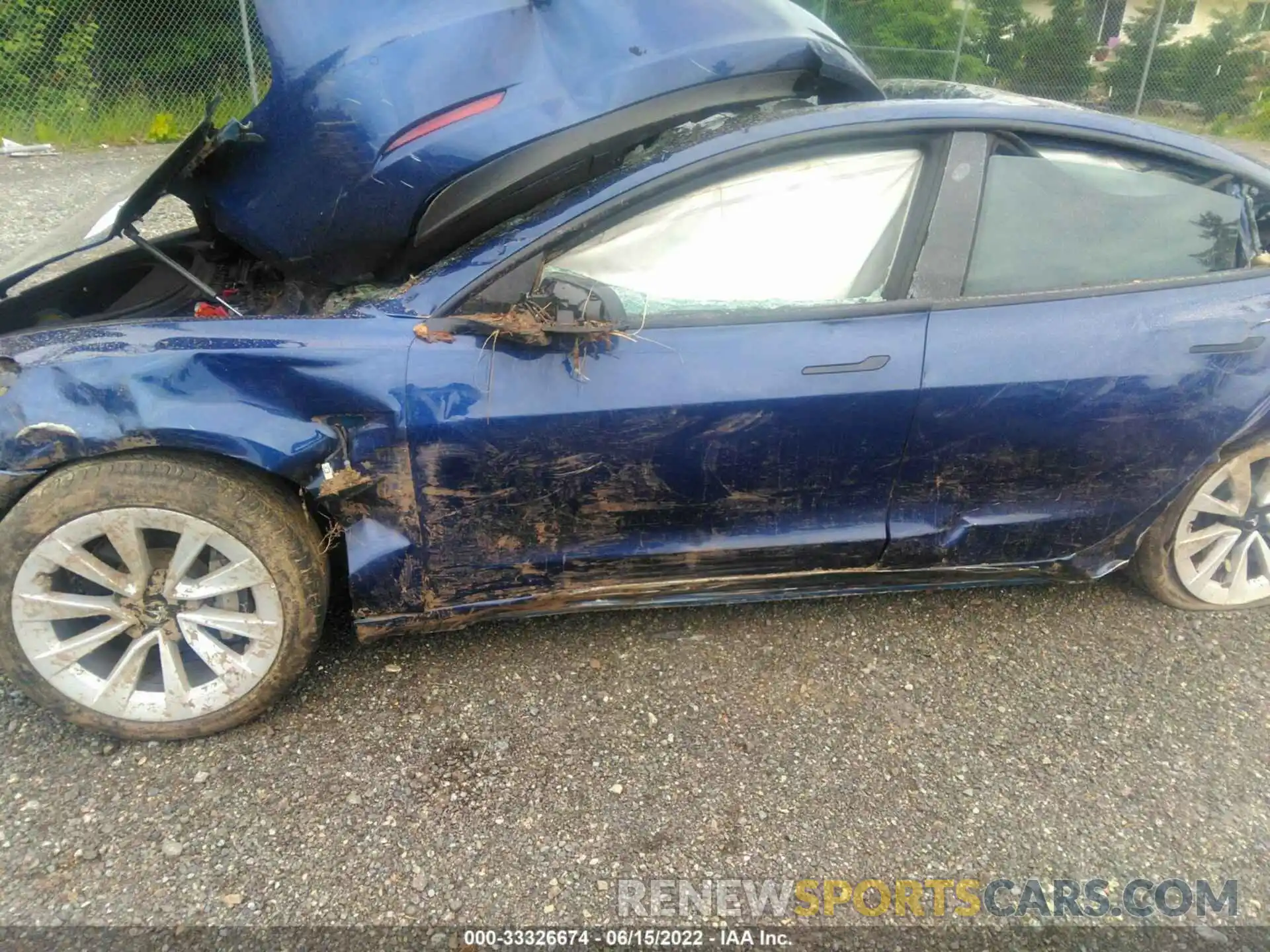 6 Photograph of a damaged car 5YJ3E1EB8NF248021 TESLA MODEL 3 2022