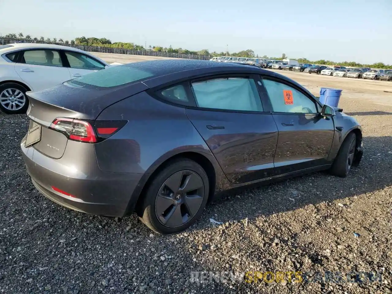 3 Photograph of a damaged car 5YJ3E1EB8NF287871 TESLA MODEL 3 2022