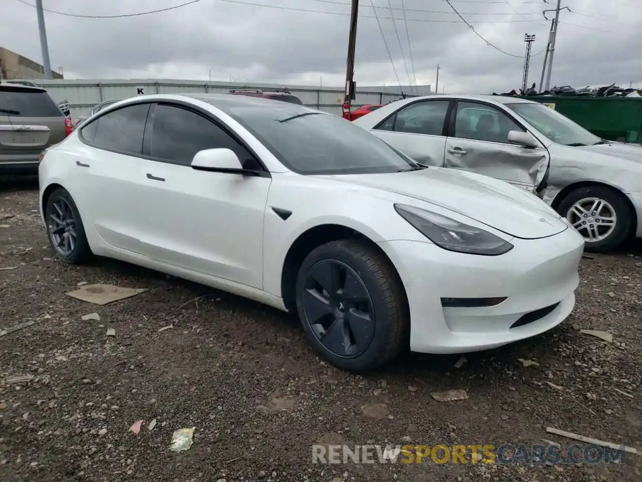 4 Фотография поврежденного автомобиля 5YJ3E1EB8NF354131 TESLA MODEL 3 2022