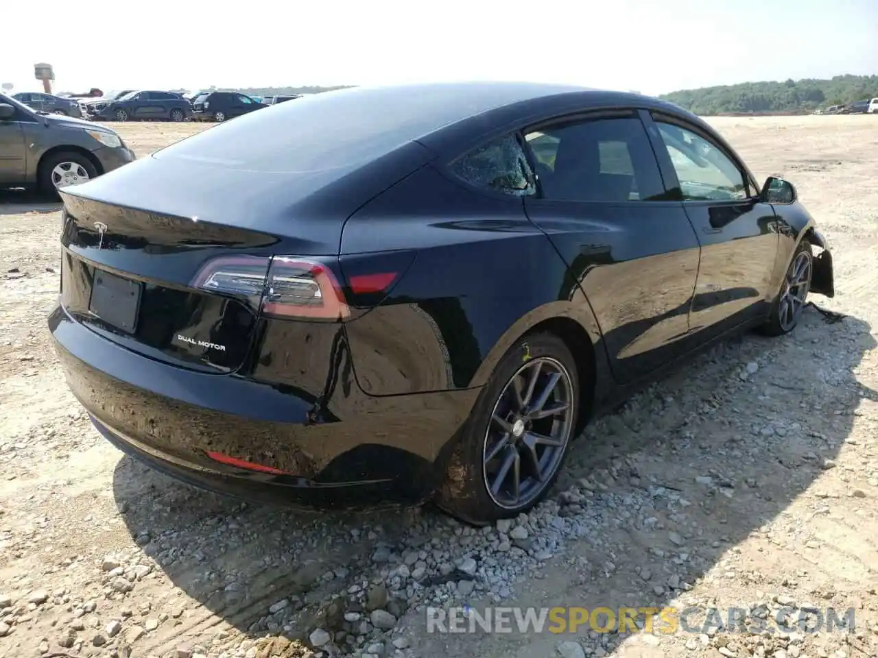 4 Photograph of a damaged car 5YJ3E1EB9NF103411 TESLA MODEL 3 2022