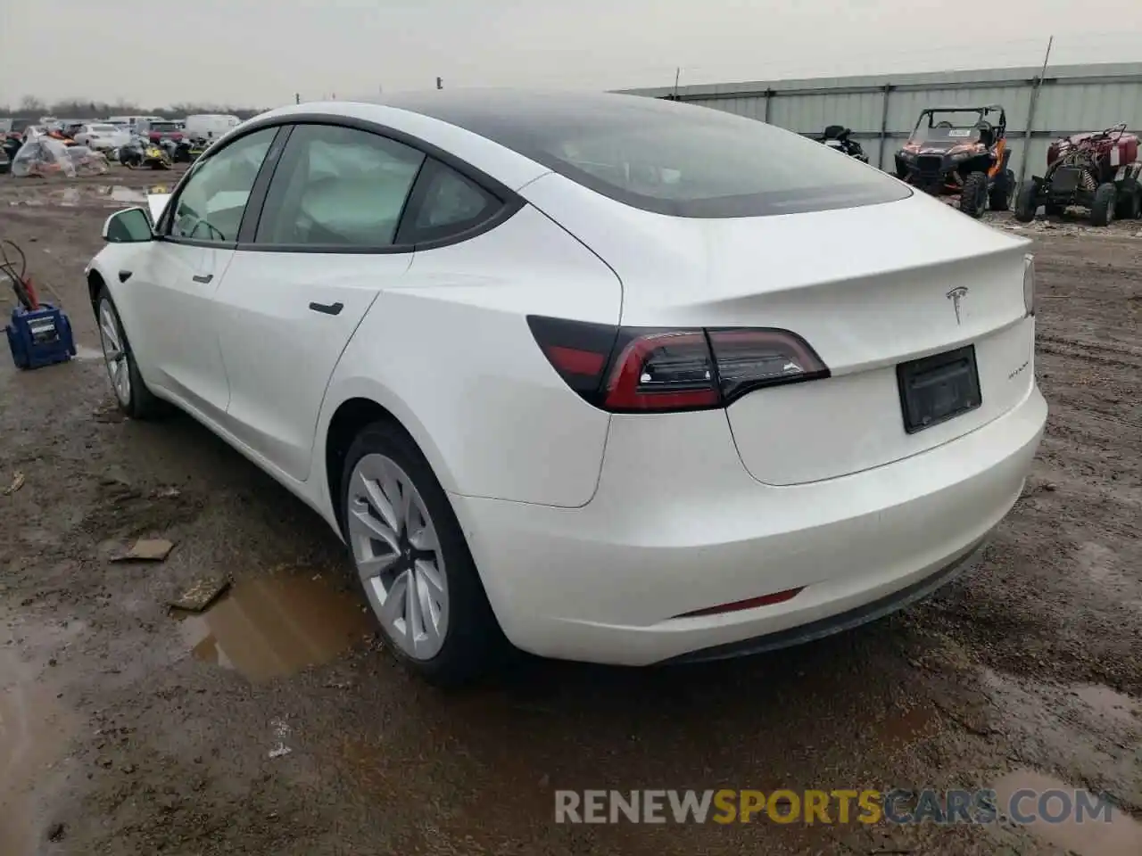 3 Photograph of a damaged car 5YJ3E1EB9NF106373 TESLA MODEL 3 2022