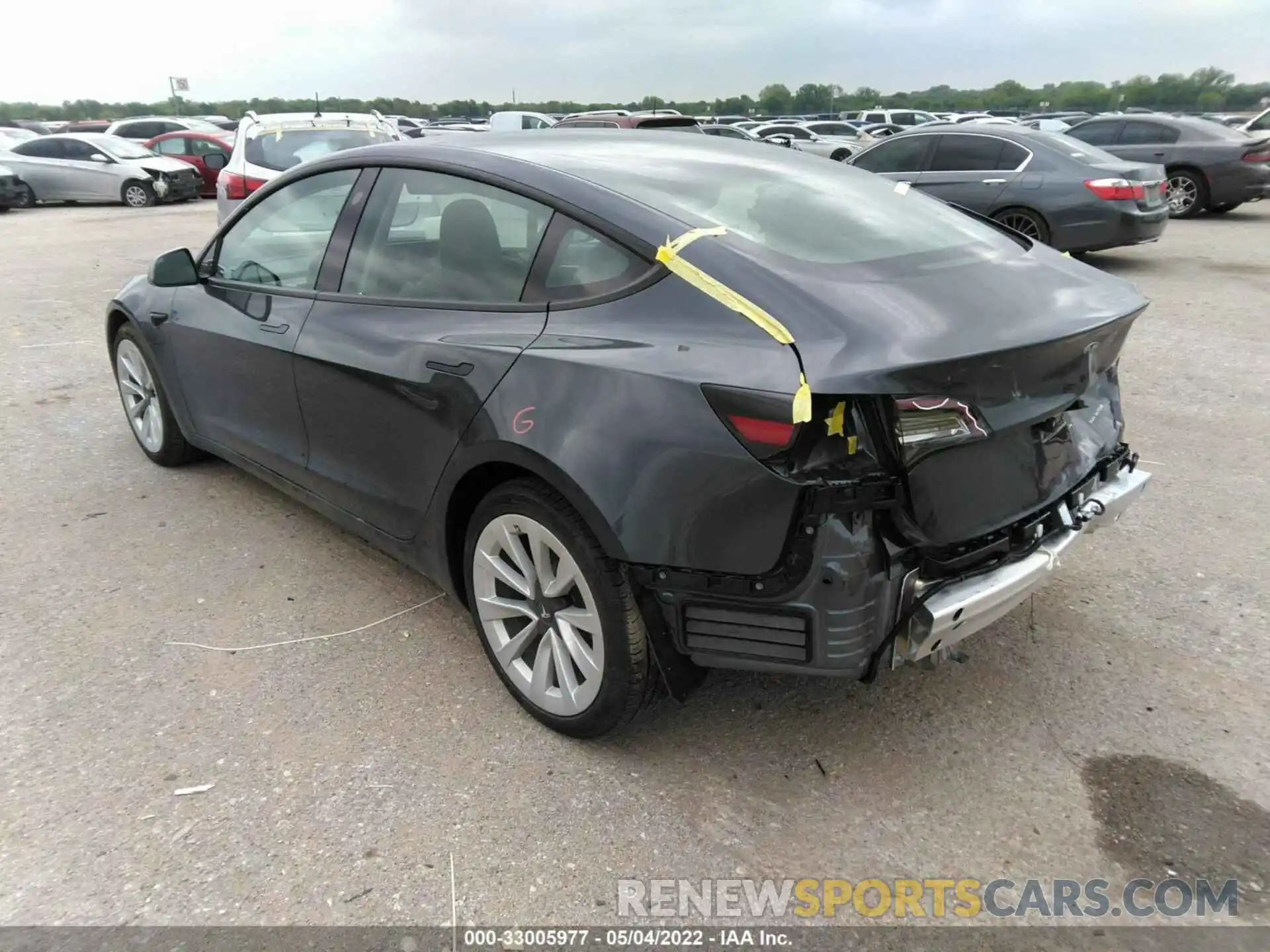 3 Photograph of a damaged car 5YJ3E1EB9NF127739 TESLA MODEL 3 2022