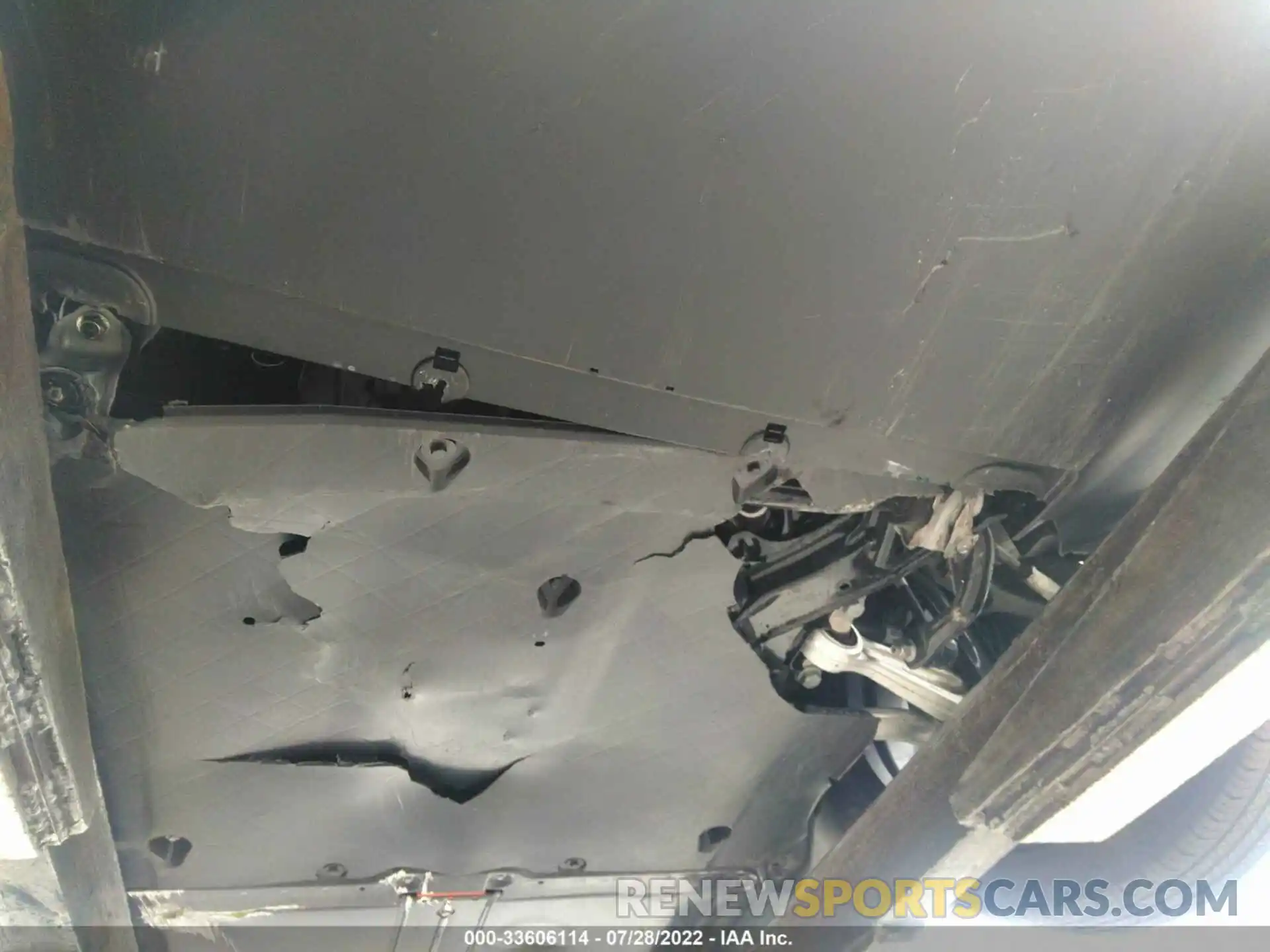 6 Photograph of a damaged car 5YJ3E1EB9NF130964 TESLA MODEL 3 2022