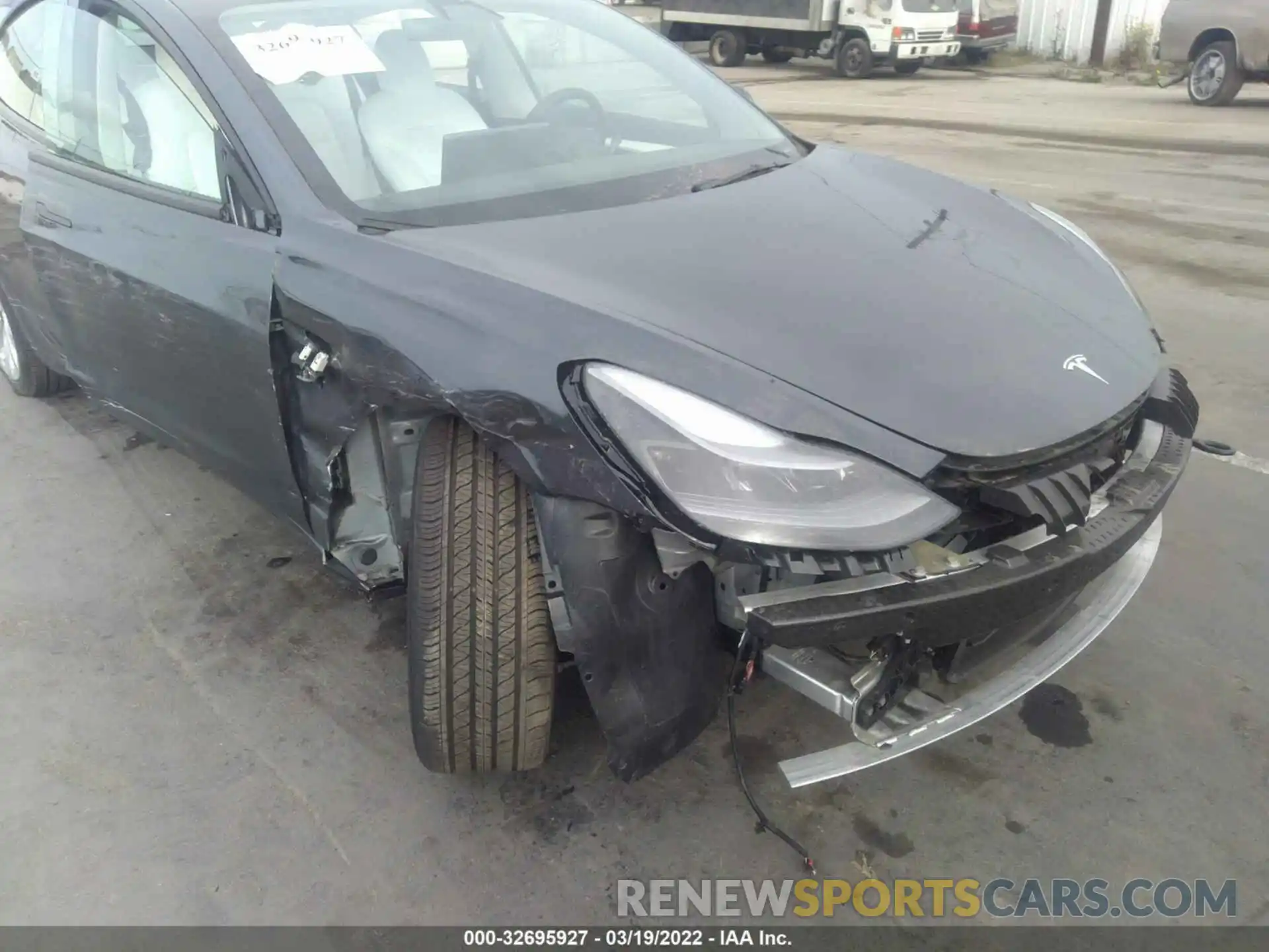 6 Photograph of a damaged car 5YJ3E1EB9NF136232 TESLA MODEL 3 2022