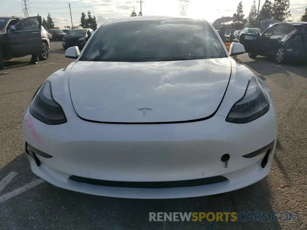 5 Photograph of a damaged car 5YJ3E1EB9NF161387 TESLA MODEL 3 2022