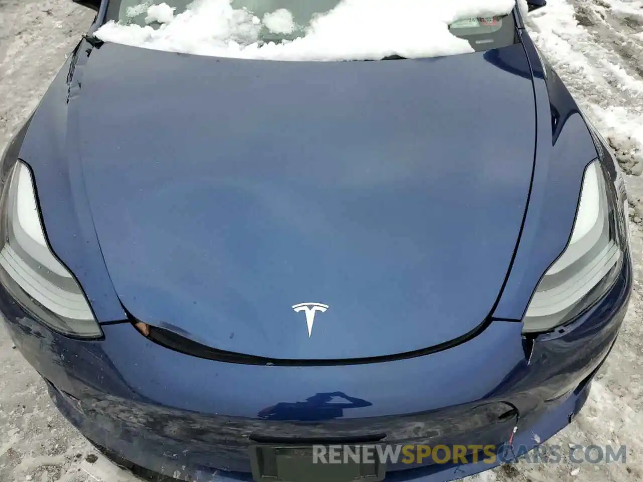 11 Photograph of a damaged car 5YJ3E1EB9NF183163 TESLA MODEL 3 2022