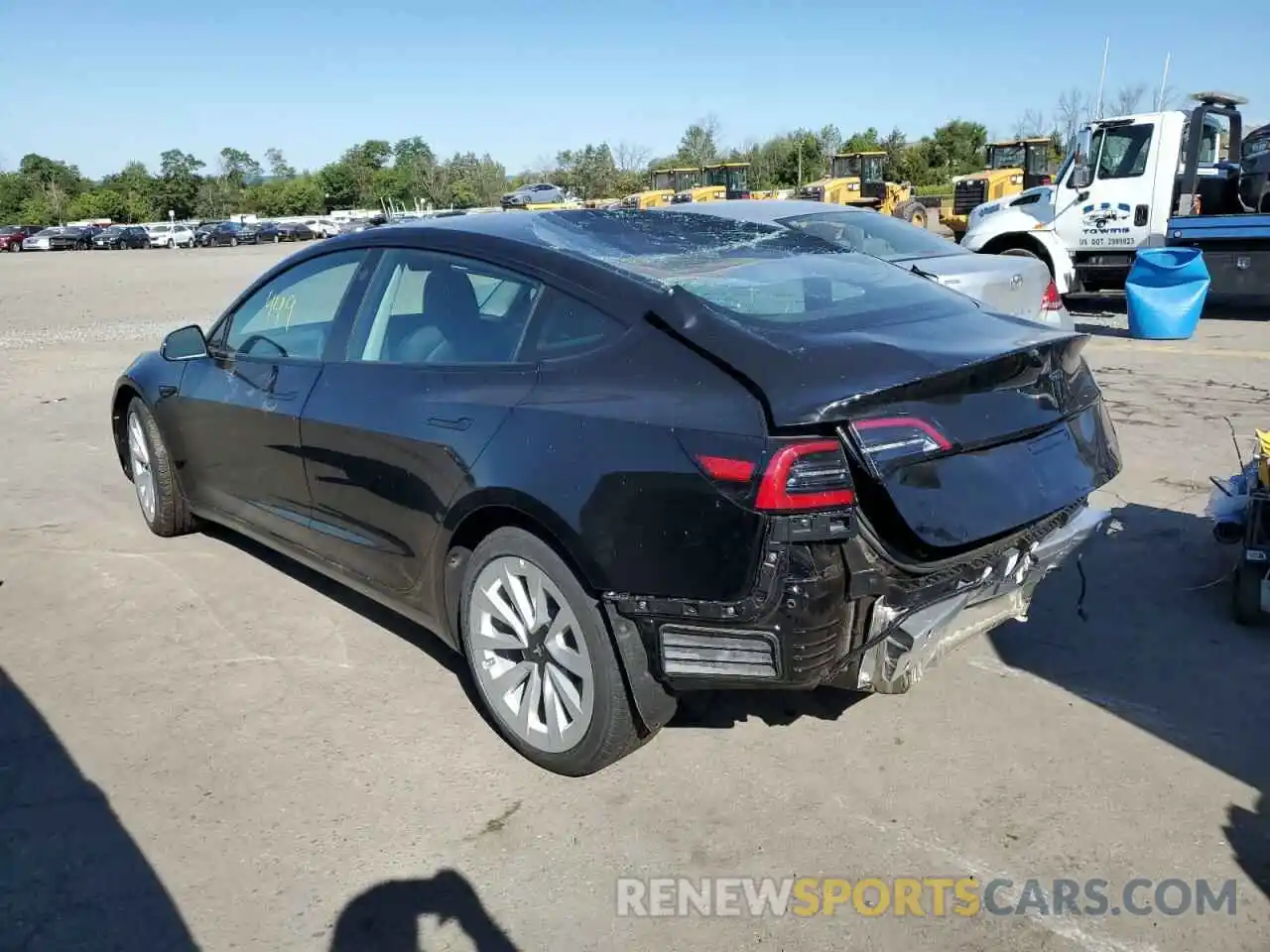 3 Photograph of a damaged car 5YJ3E1EB9NF187942 TESLA MODEL 3 2022