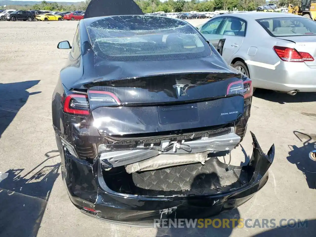 9 Photograph of a damaged car 5YJ3E1EB9NF187942 TESLA MODEL 3 2022