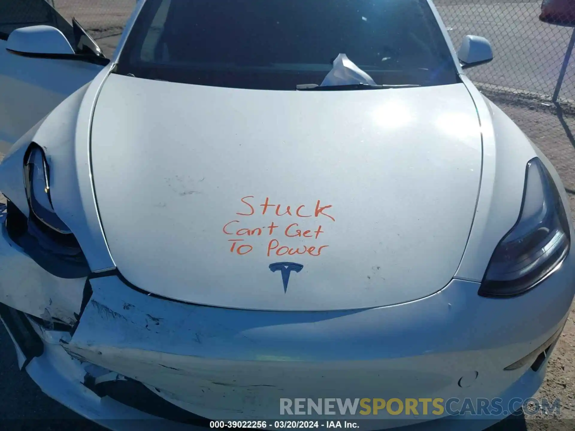 10 Photograph of a damaged car 5YJ3E1EB9NF195734 TESLA MODEL 3 2022