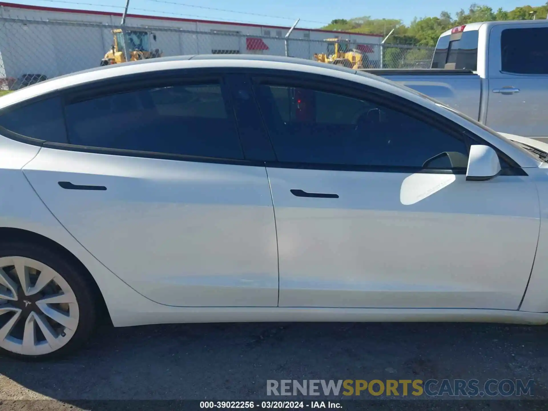 13 Photograph of a damaged car 5YJ3E1EB9NF195734 TESLA MODEL 3 2022