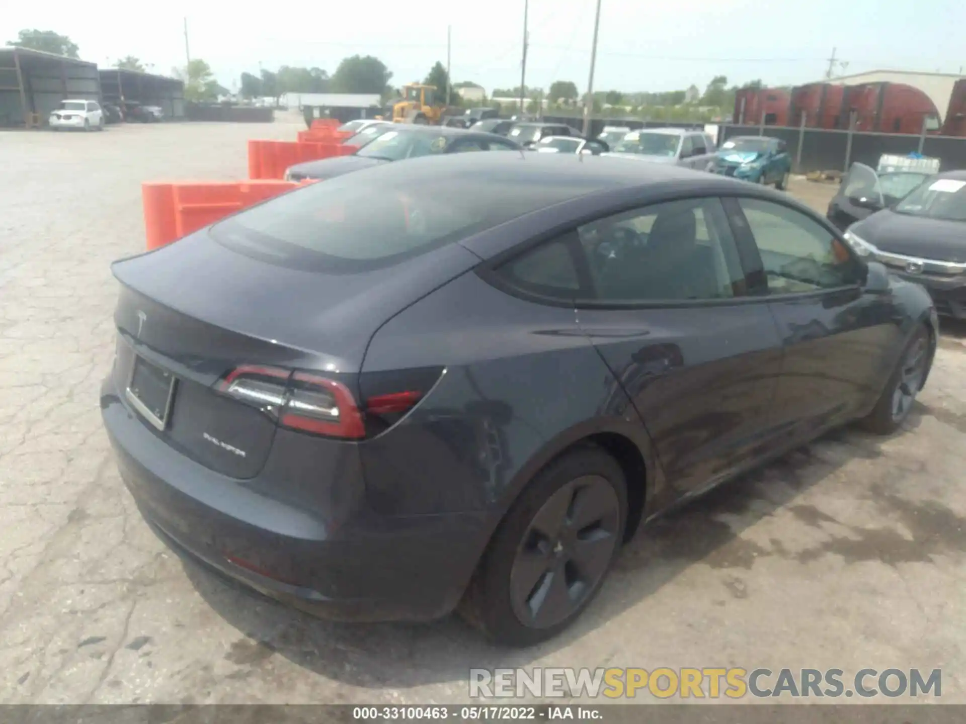 4 Фотография поврежденного автомобиля 5YJ3E1EB9NF206327 TESLA MODEL 3 2022