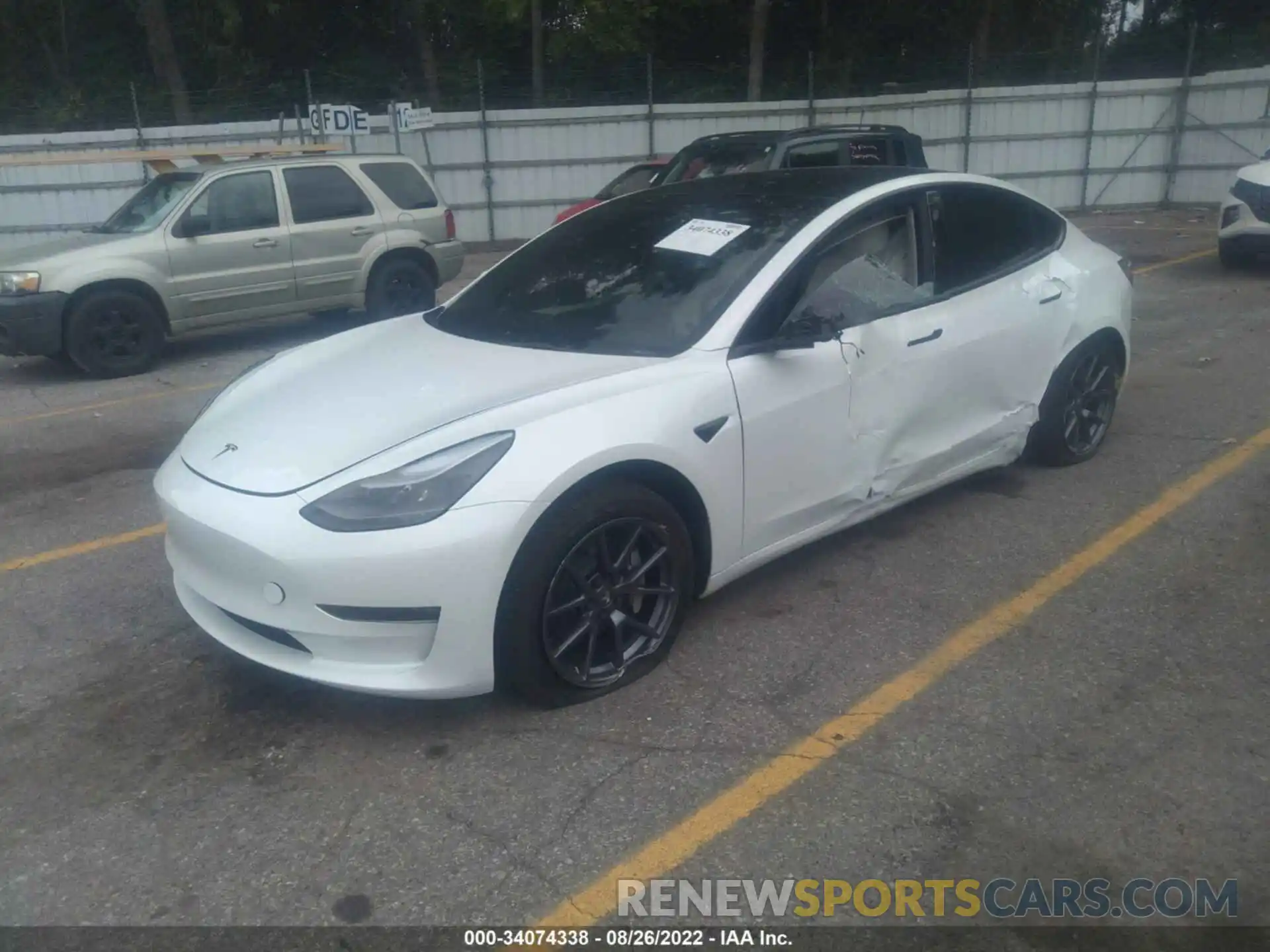 2 Photograph of a damaged car 5YJ3E1EB9NF270156 TESLA MODEL 3 2022