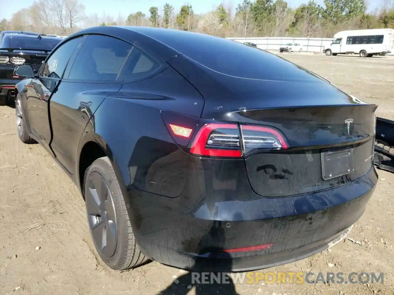 3 Photograph of a damaged car 5YJ3E1EBXNF108410 TESLA MODEL 3 2022