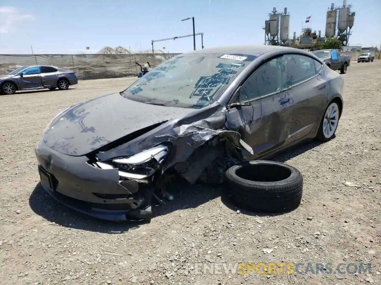 2 Photograph of a damaged car 5YJ3E1EBXNF144825 TESLA MODEL 3 2022