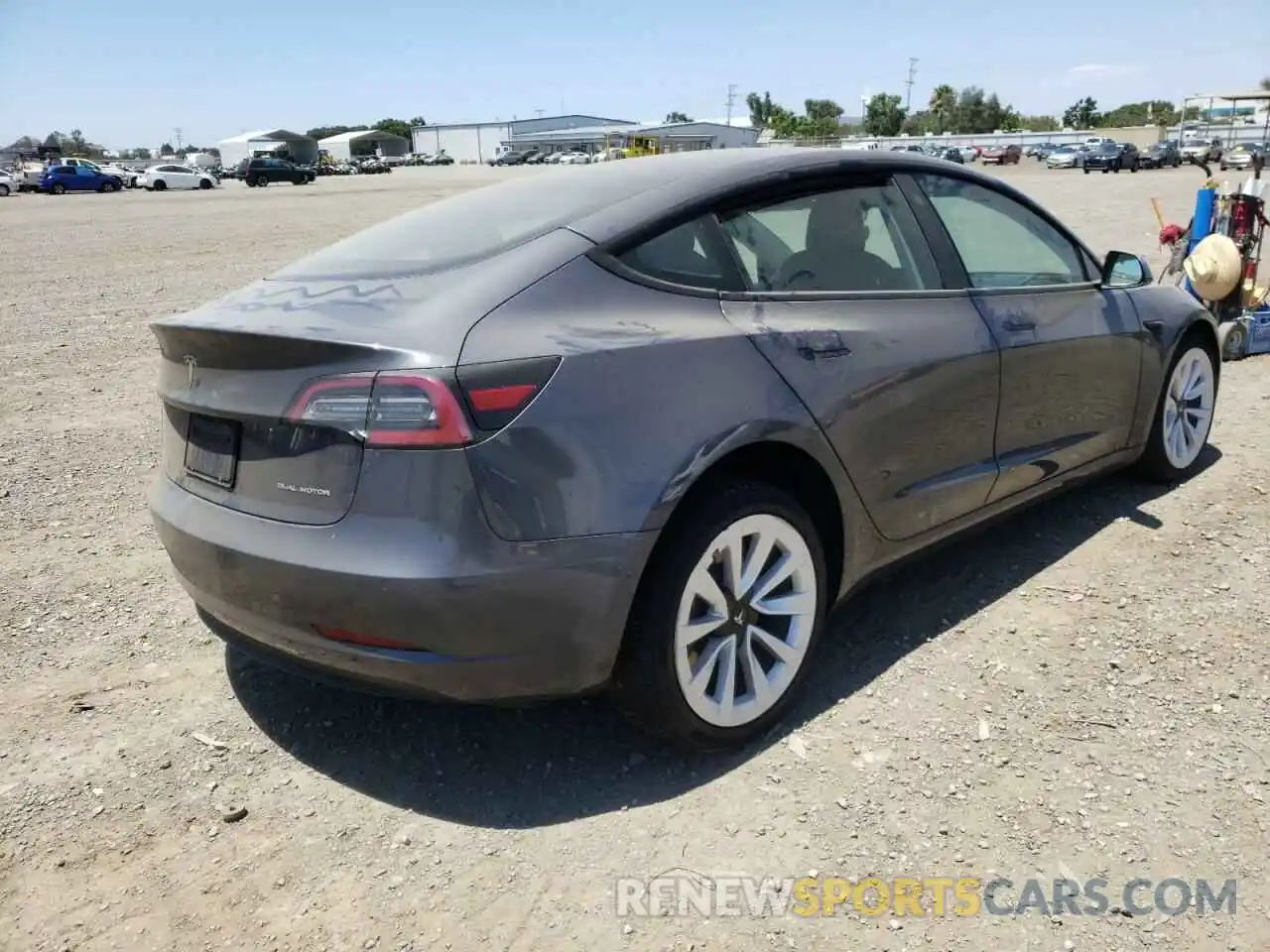 4 Photograph of a damaged car 5YJ3E1EBXNF144825 TESLA MODEL 3 2022