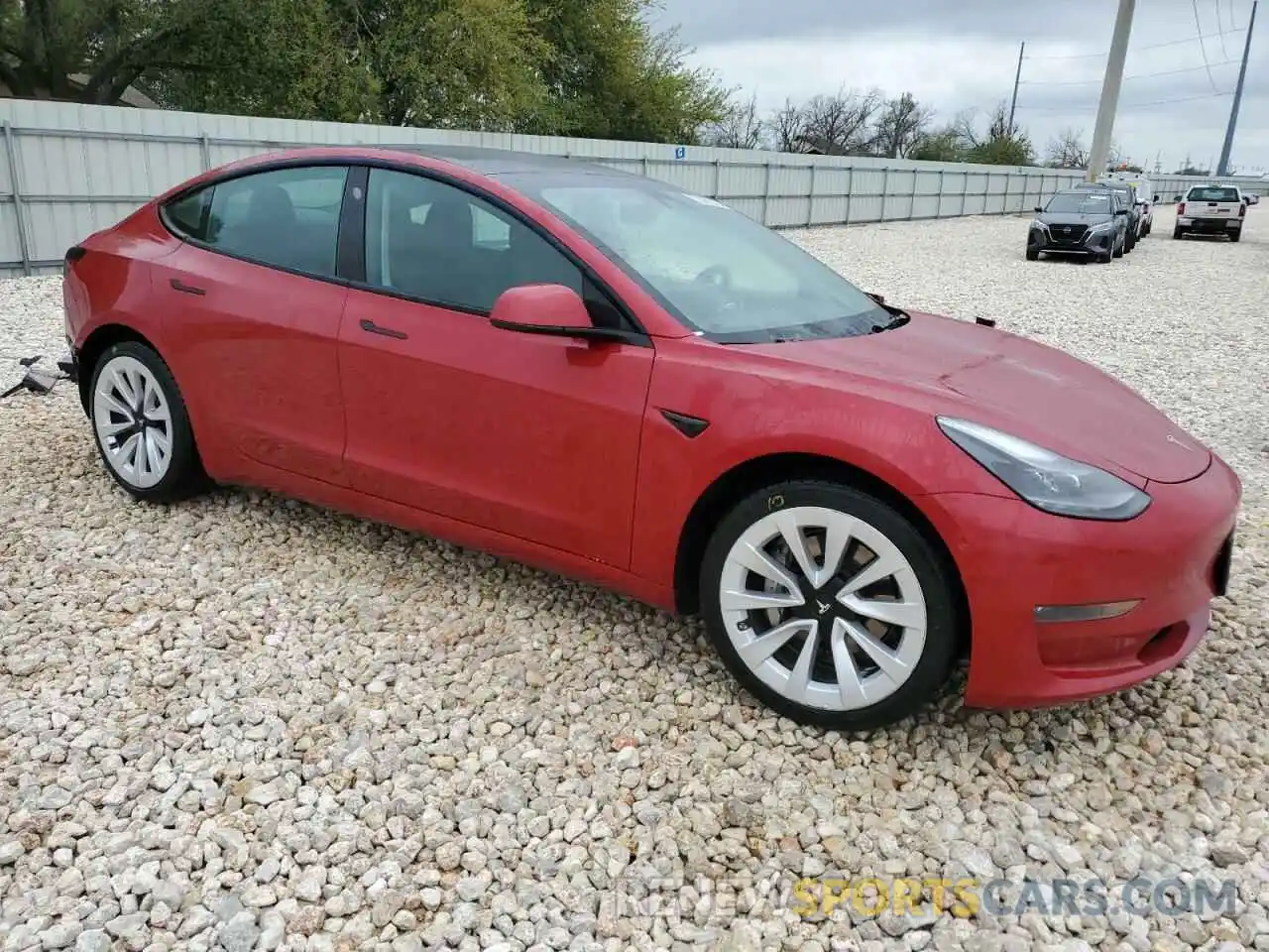 4 Фотография поврежденного автомобиля 5YJ3E1EBXNF191675 TESLA MODEL 3 2022