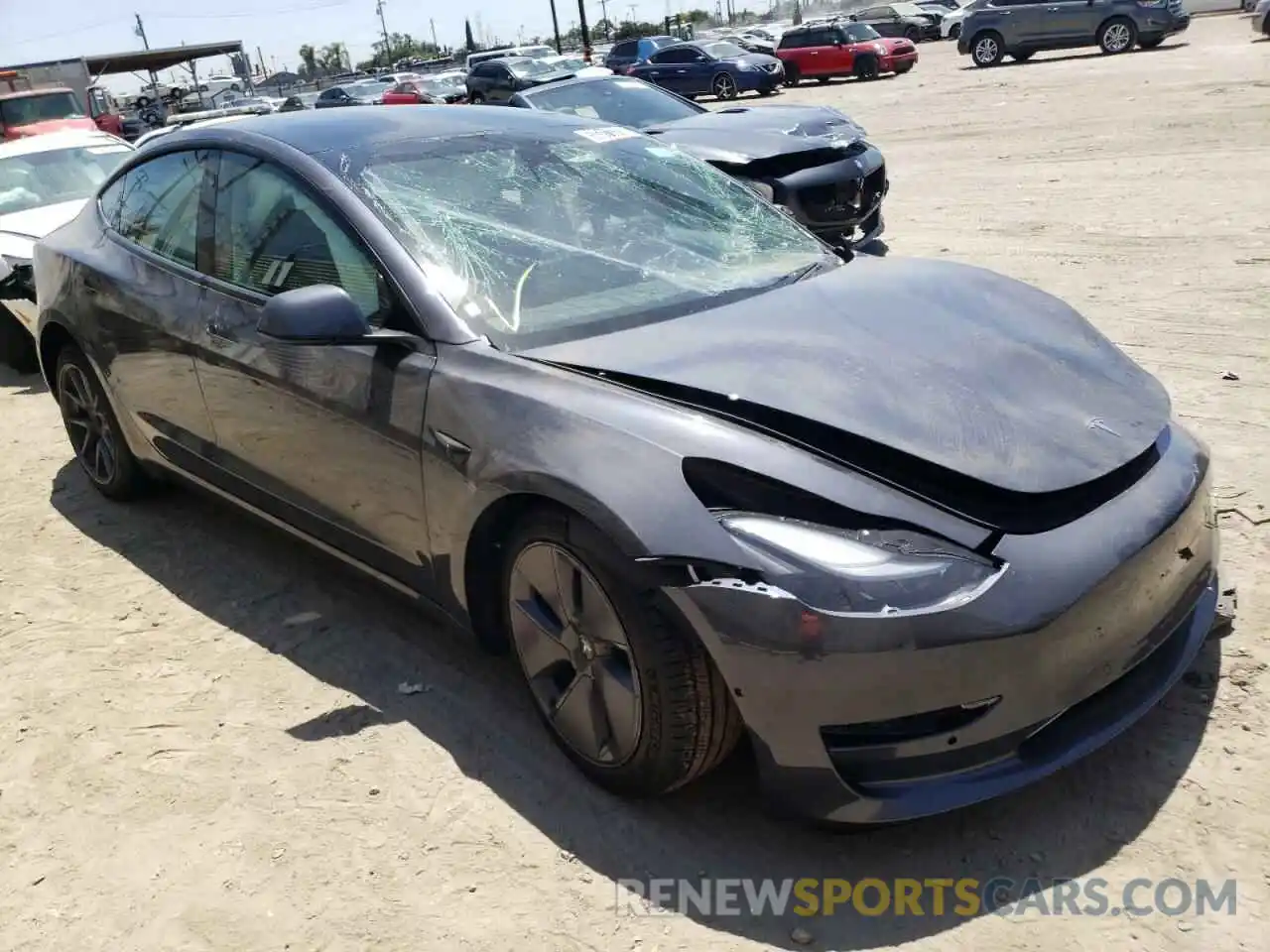 1 Photograph of a damaged car 5YJ3E1EBXNF192213 TESLA MODEL 3 2022