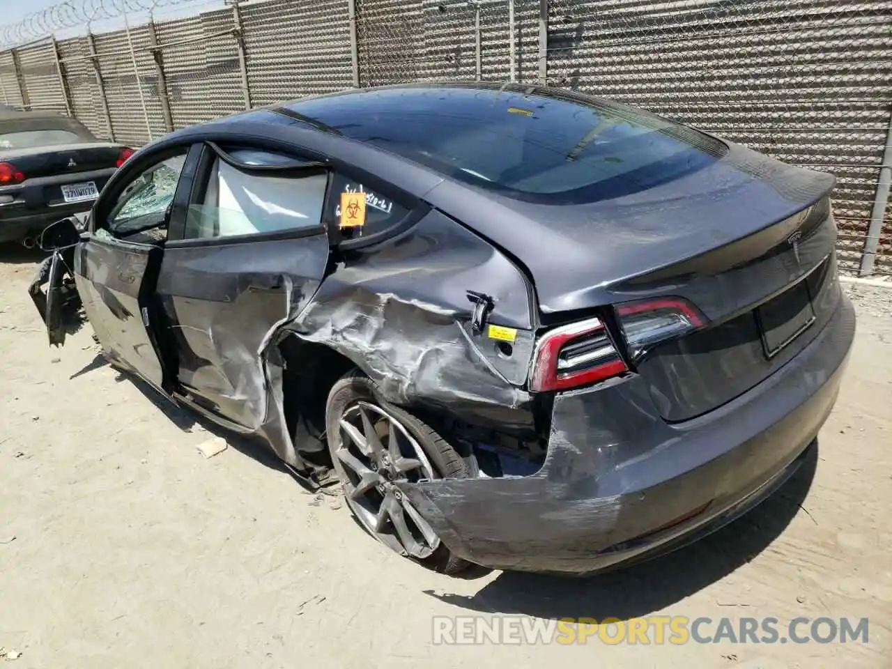 3 Photograph of a damaged car 5YJ3E1EBXNF192213 TESLA MODEL 3 2022