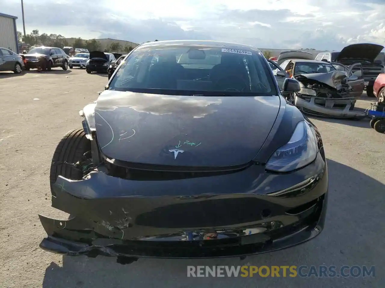 5 Photograph of a damaged car 5YJ3E1EBXNF290402 TESLA MODEL 3 2022