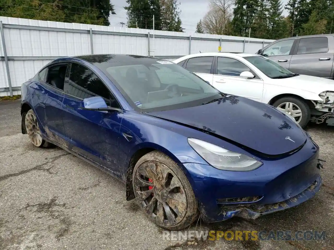 4 Фотография поврежденного автомобиля 5YJ3E1EC1NF270502 TESLA MODEL 3 2022